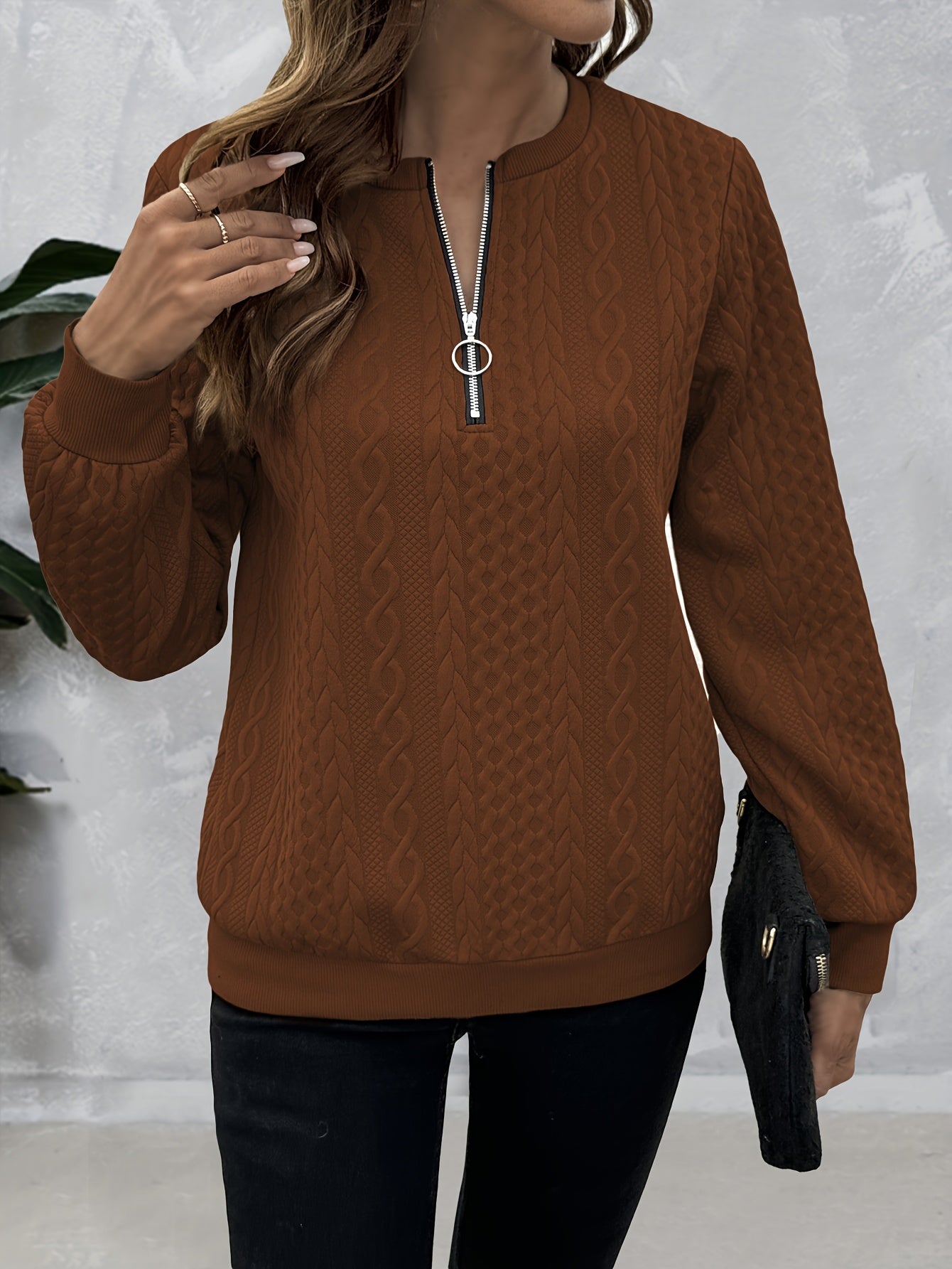 Women's Textured Solid Zip Crew Sweatshirt Fall Winter Polyester Knit Crew Neck