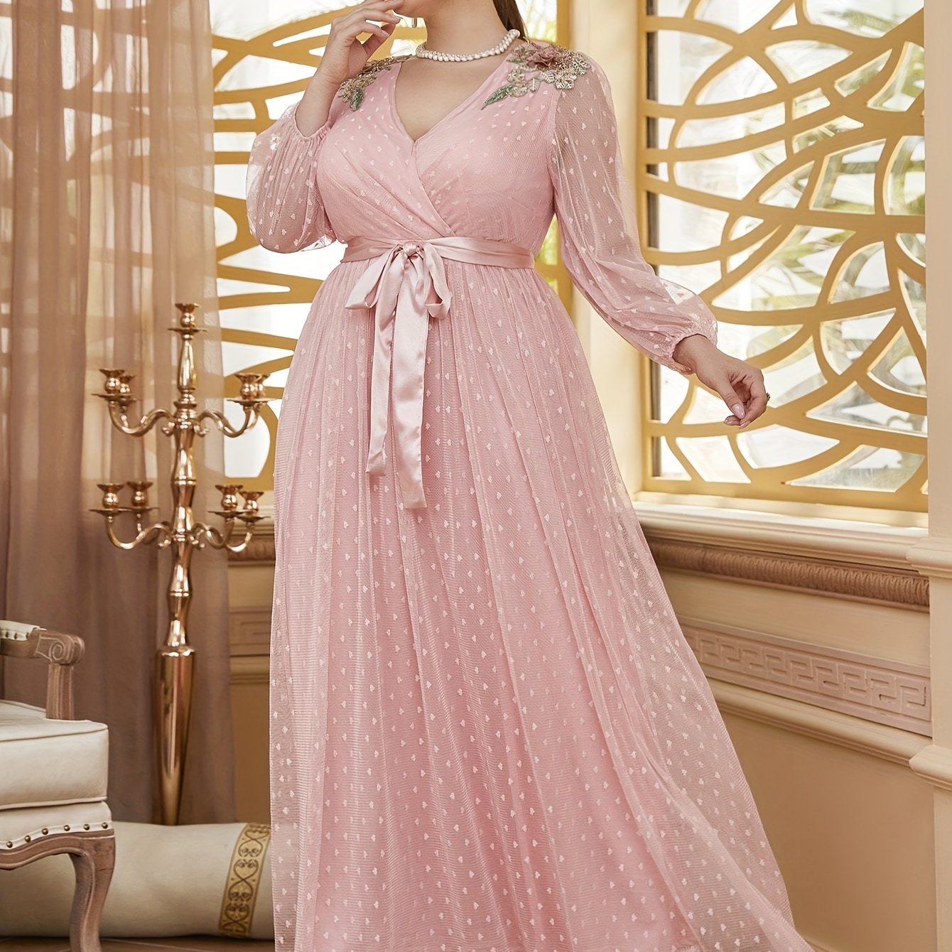 Vestido de encaje para mujer talla grande con escote en V y manga larga, ropa de noche bordada