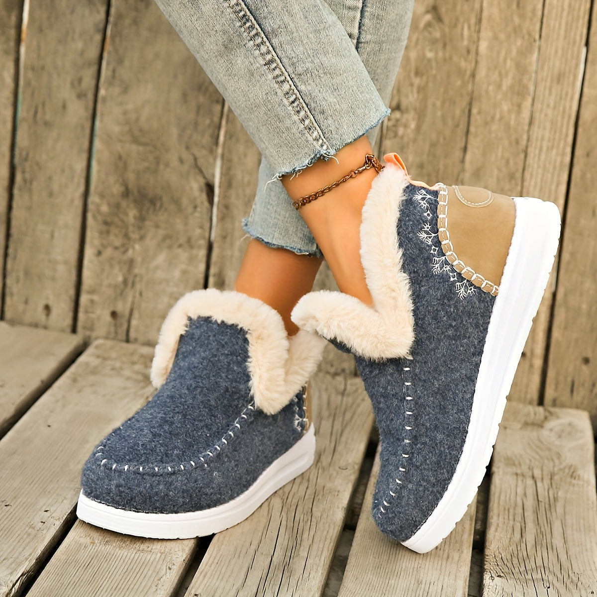 Women's Plush-Lined Ankle Boots Warm Faux Furry Casual Slip-On Shoes