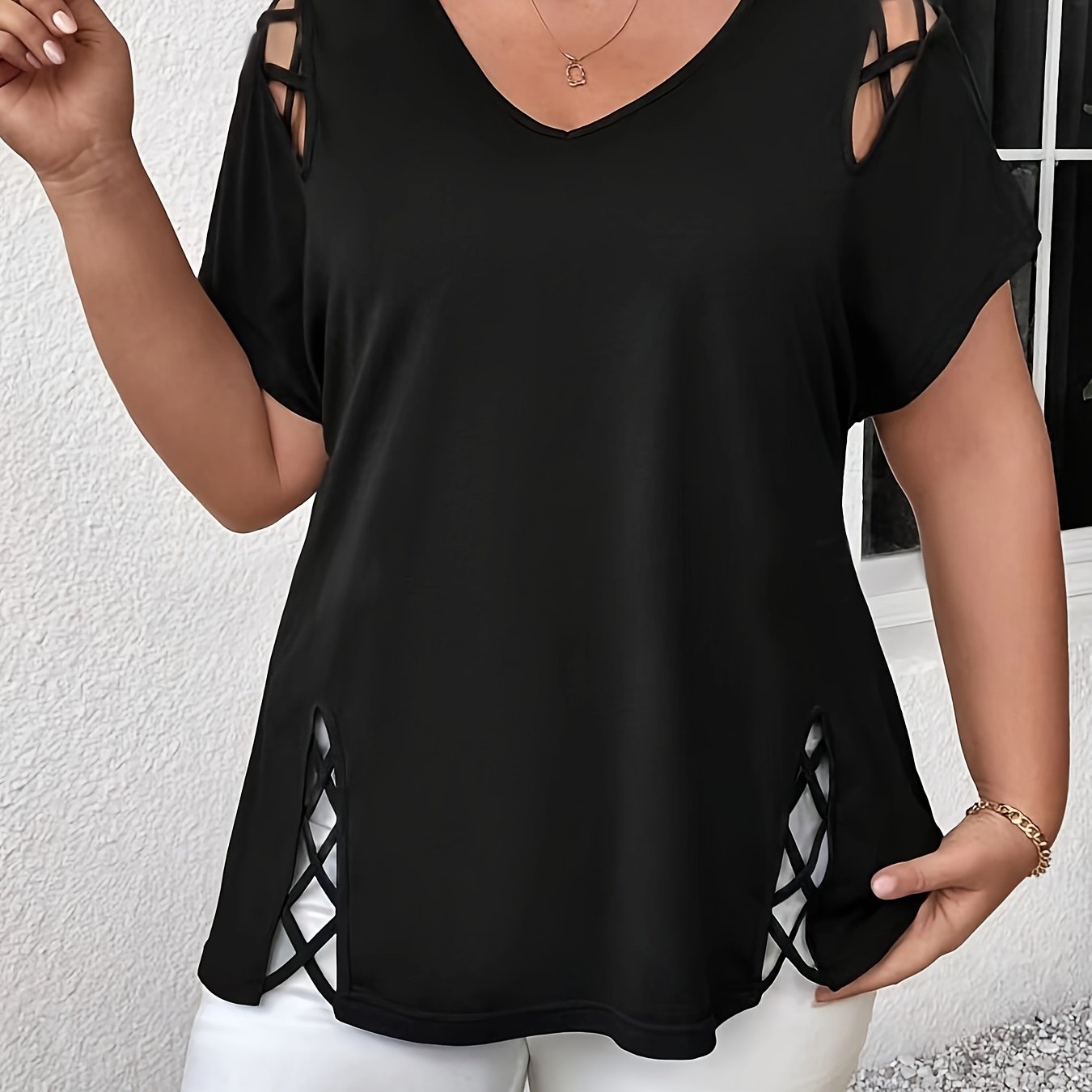 Plus Size Women's V-Neck Top with Crisscross Detail and Medium Stretch Fabric
