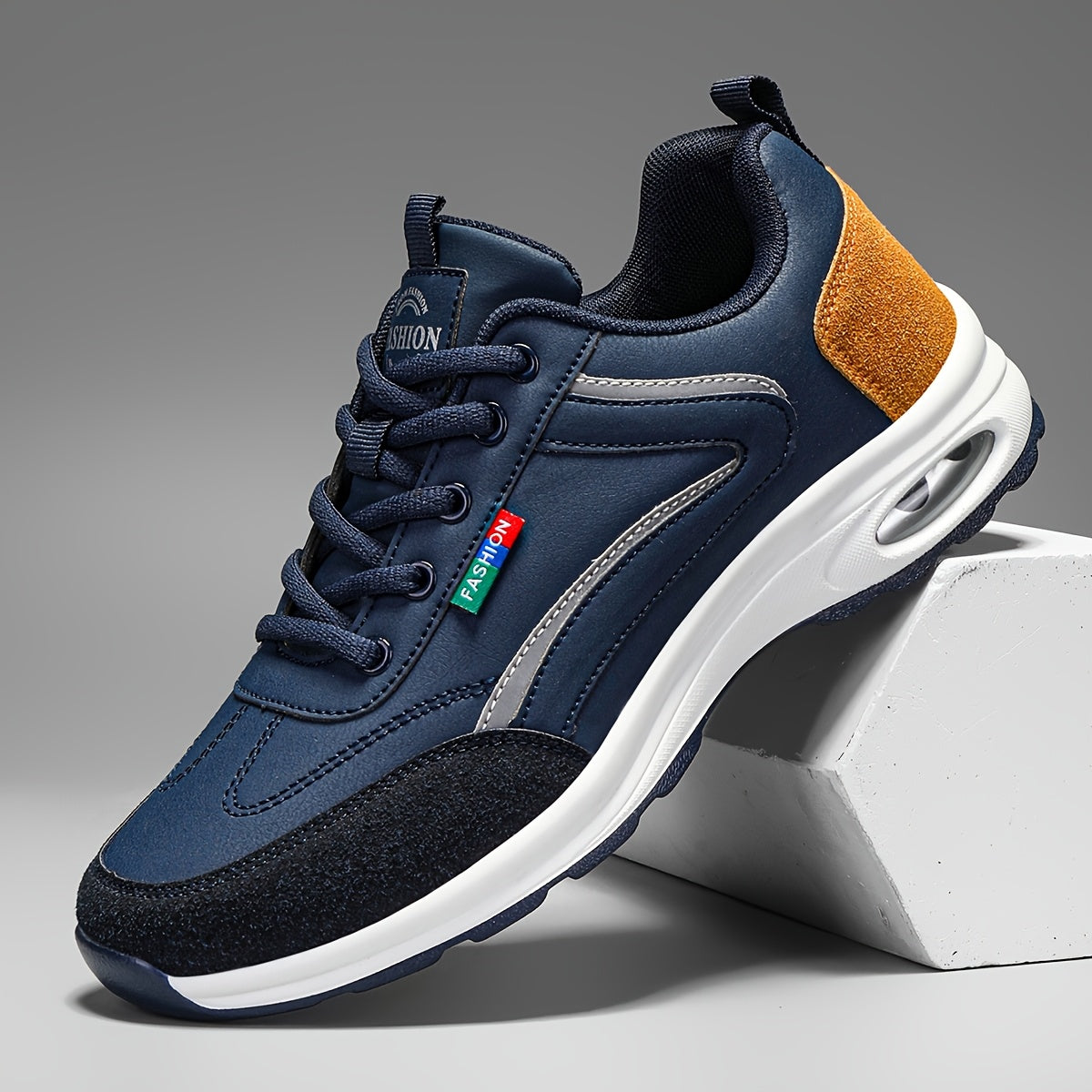 Men's Breathable Casual Sneakers with Non-Slip Rubber Soles and Lace-Up Closure