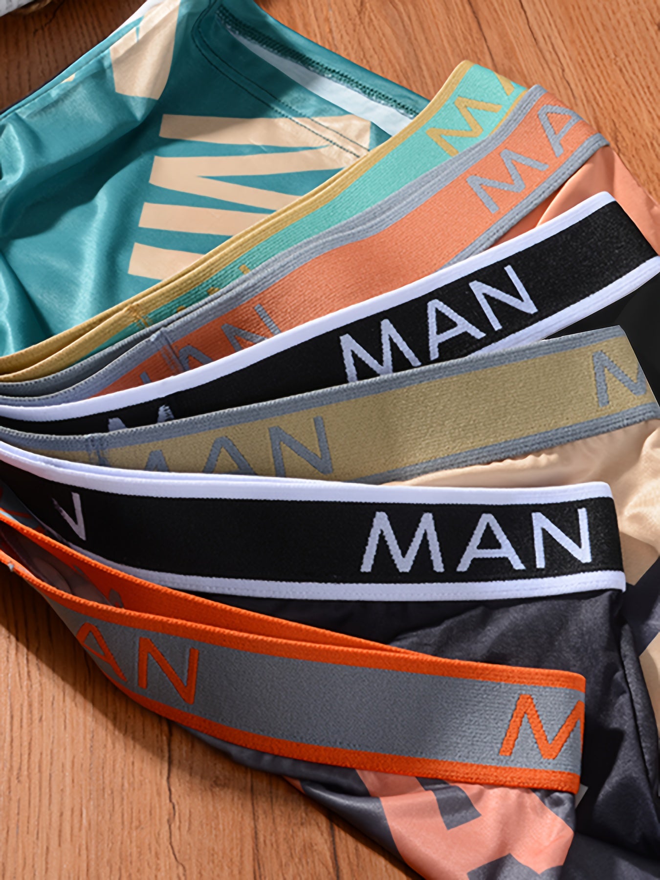 Erkaklar uchun 8 ta to'plam tez quriydigan boxer shortlari, alifbo naqshi bilan, Polyester 93%, Spandex 7%, hidga qarshi, yengil tasodifiy sport shortlari