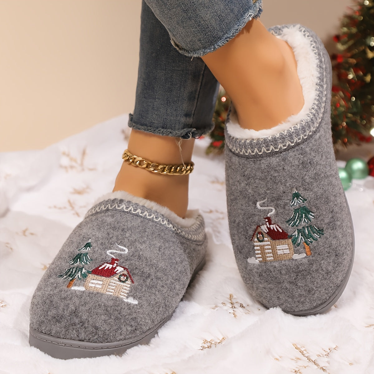 Women's Winter Embroidered Warm Indoor Slippers Comfortable