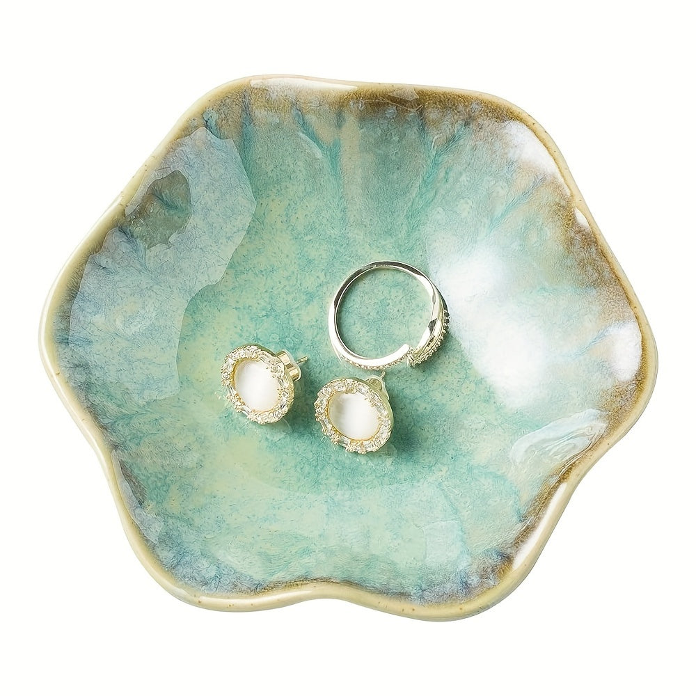 Keramika Lotus bargi zargarlik uchun taxtalar, uzuklar, sirg‘alar, taqinchoqlar va kalitlar