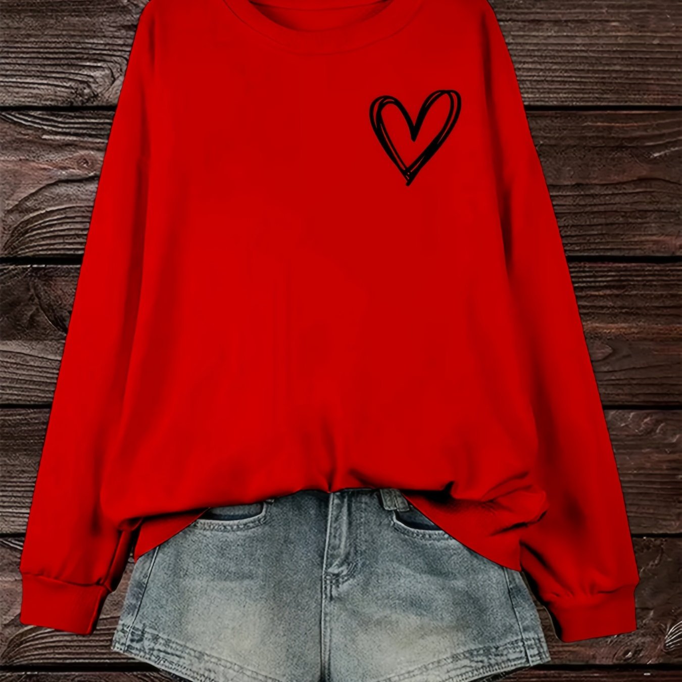 Women's Oversized Cotton Sweatshirt with Black Heart Print Casual Pullover