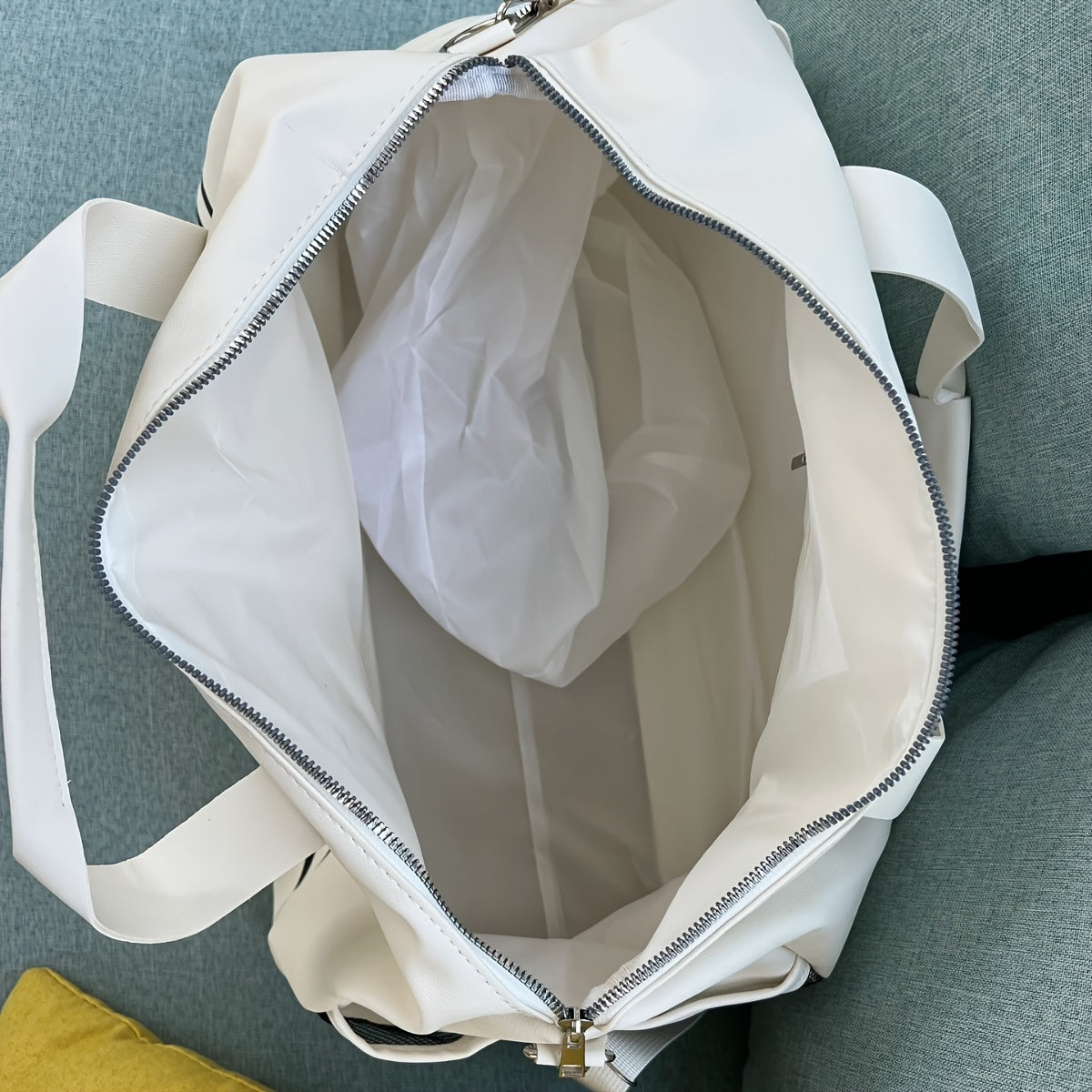 Animal Print Travel Bag with Adjustable Strap Zipper Closure White