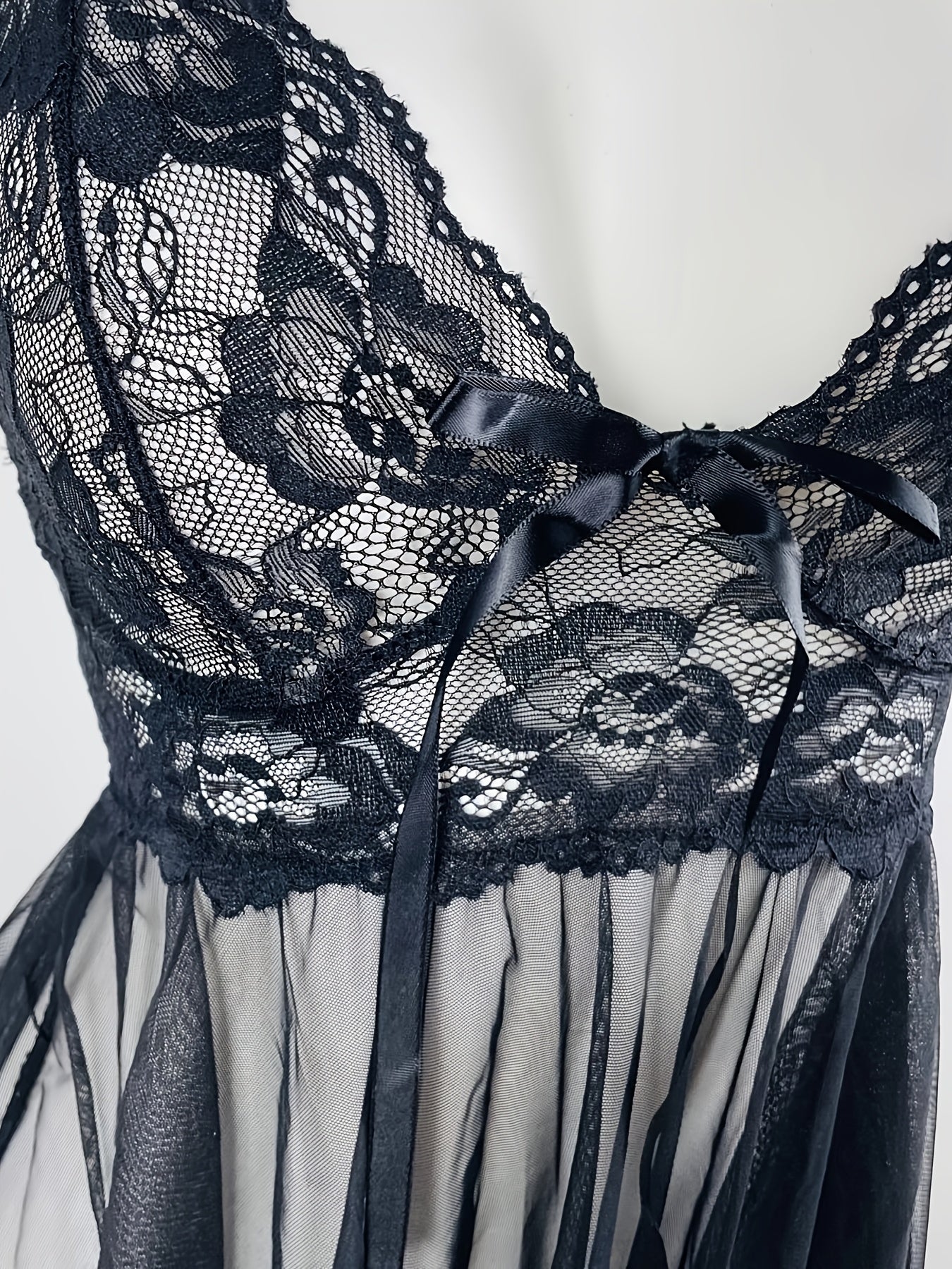 Набор нижнего белья с кружевной отделкой в стиле бэби-долл с thong, ночная сорочка из сетки с кружевными деталями, легкая поддержка, однотонный цвет, женская ночная одежда.