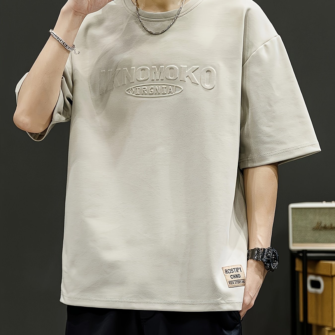 Camiseta de manga corta para hombre, transpirable, de poliéster, con patrón de letras, casual, para verano, ajuste cómodo