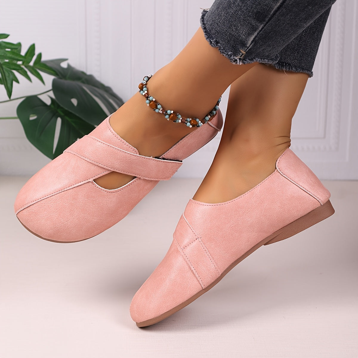 Women's Retro-Style Comfort Flats with Hook-and-Loop Fastener in Green