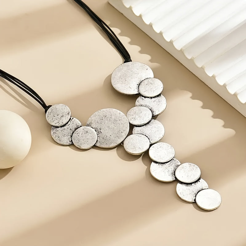 Retro-Inspired Wax Rope Necklace with Irregular Geometric Shapes for Women