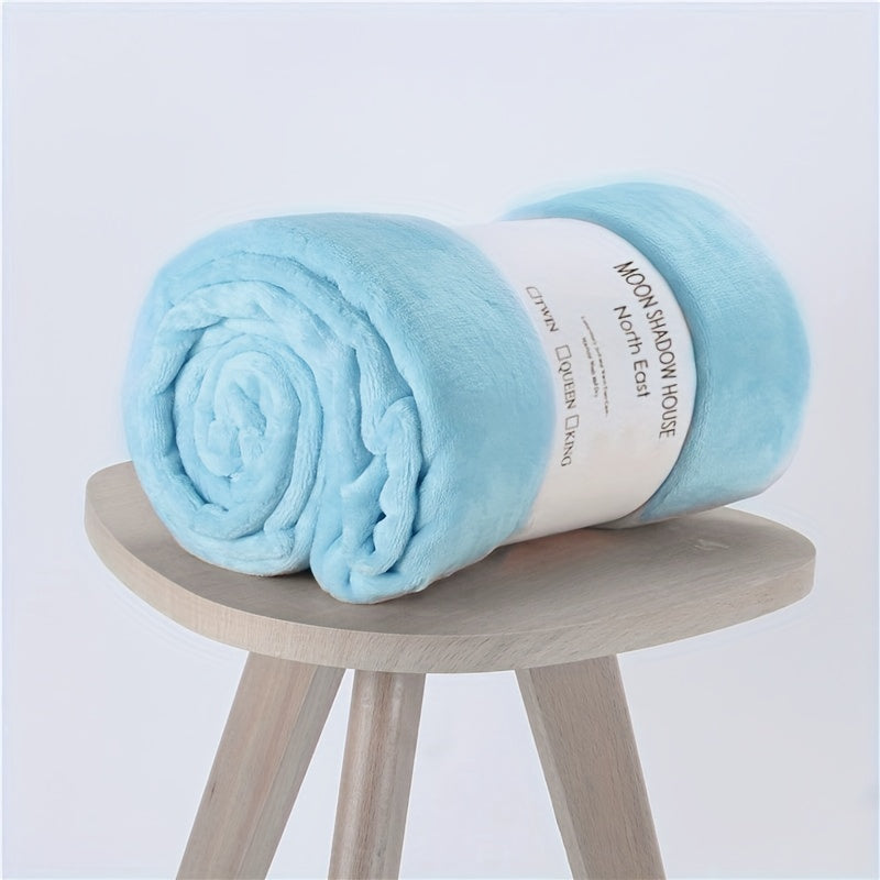 Fleece Blanket for Couch Solid Color 300GSM Soft Fuzzy Cozy All Seasons
