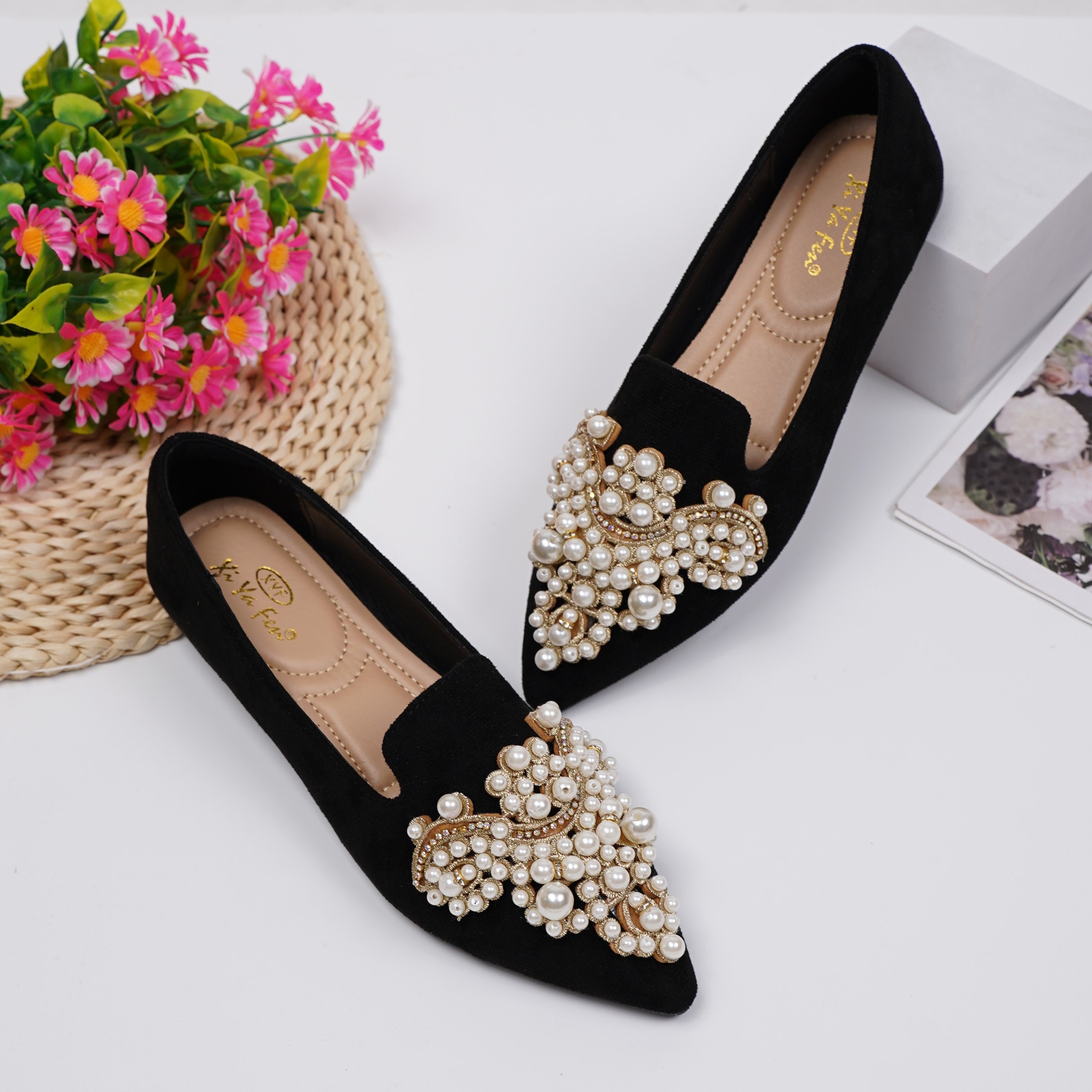 Women's Flat Shoes Faux Pearl Pointed Toe Slip-On Lightweight All-Season