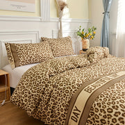 Leopard Print Duvet Cover Set with 2 Pillowcases for Bedroom and Guest Room