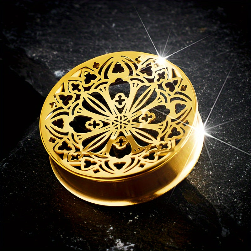 2 ta Hip Hop zanglamas po'latdan yasalgan quloq kengaytmalari to'plami, oltin gullar dizayni bilan - Har kuni kiyish va partiyalar uchun ideal. Kengaytiriluvchi yoki tunel sifatida ishlatilishi mumkin.