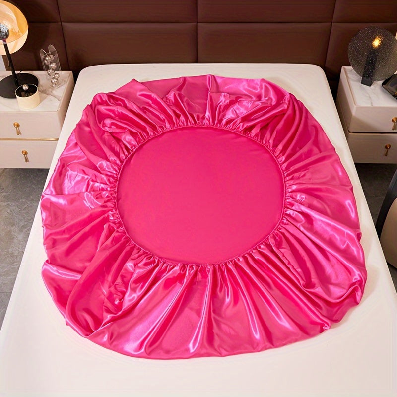 Silky Soft 100% Polyester Satin Bed Sheet for All Seasons Light Luxury Pilling-Resistant Queen Size