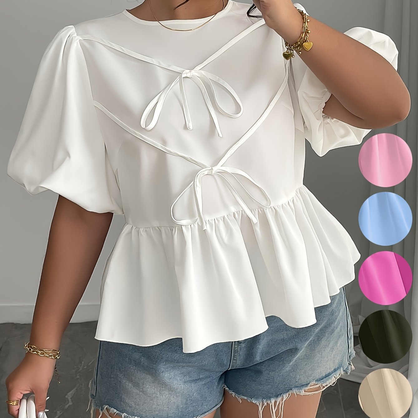 Plus o'lcham ayollar uchun kundalik bluzka, rufflesli etak, bog'lamli old qism, chiroyli shamlarga ega, bir xil rang