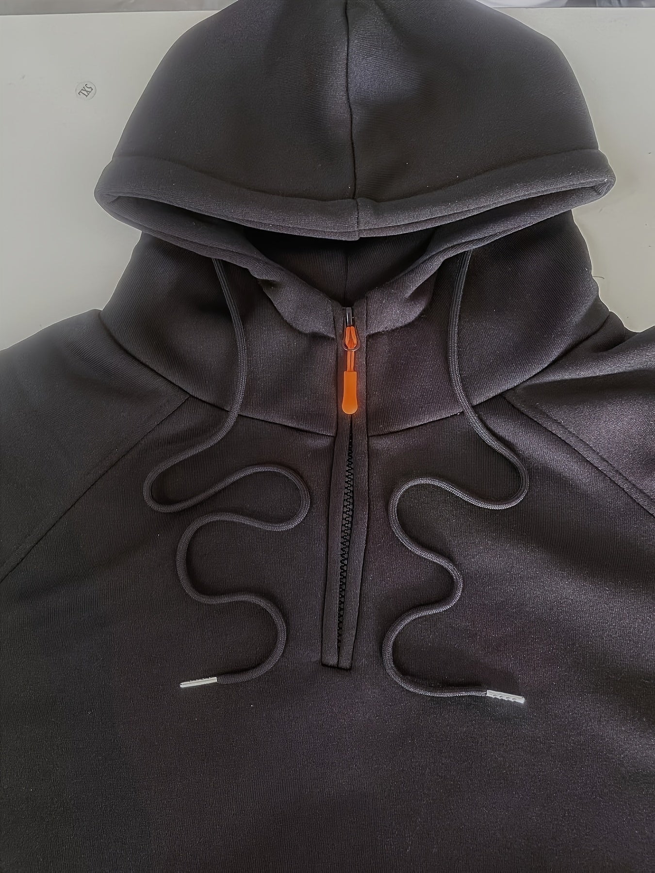 Sudadera con capucha azul marino para hombre con cuello henley con cremallera y bolsillo canguro