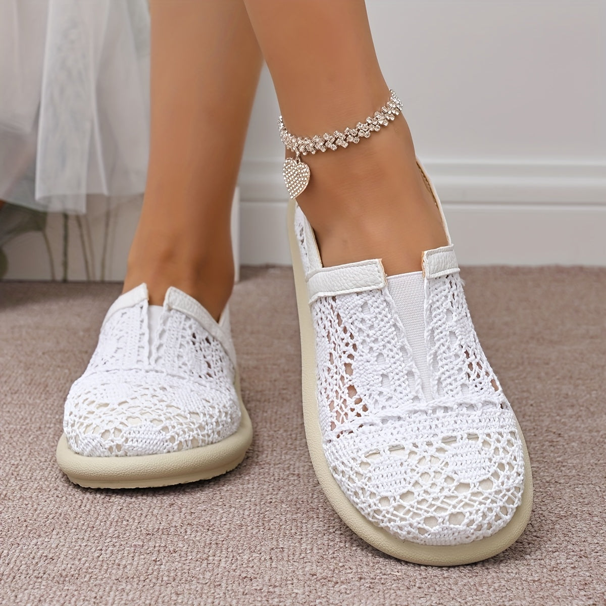 Women's Breathable Mesh Slip-On Loafers Round Toe Flat Shoes for All Seasons