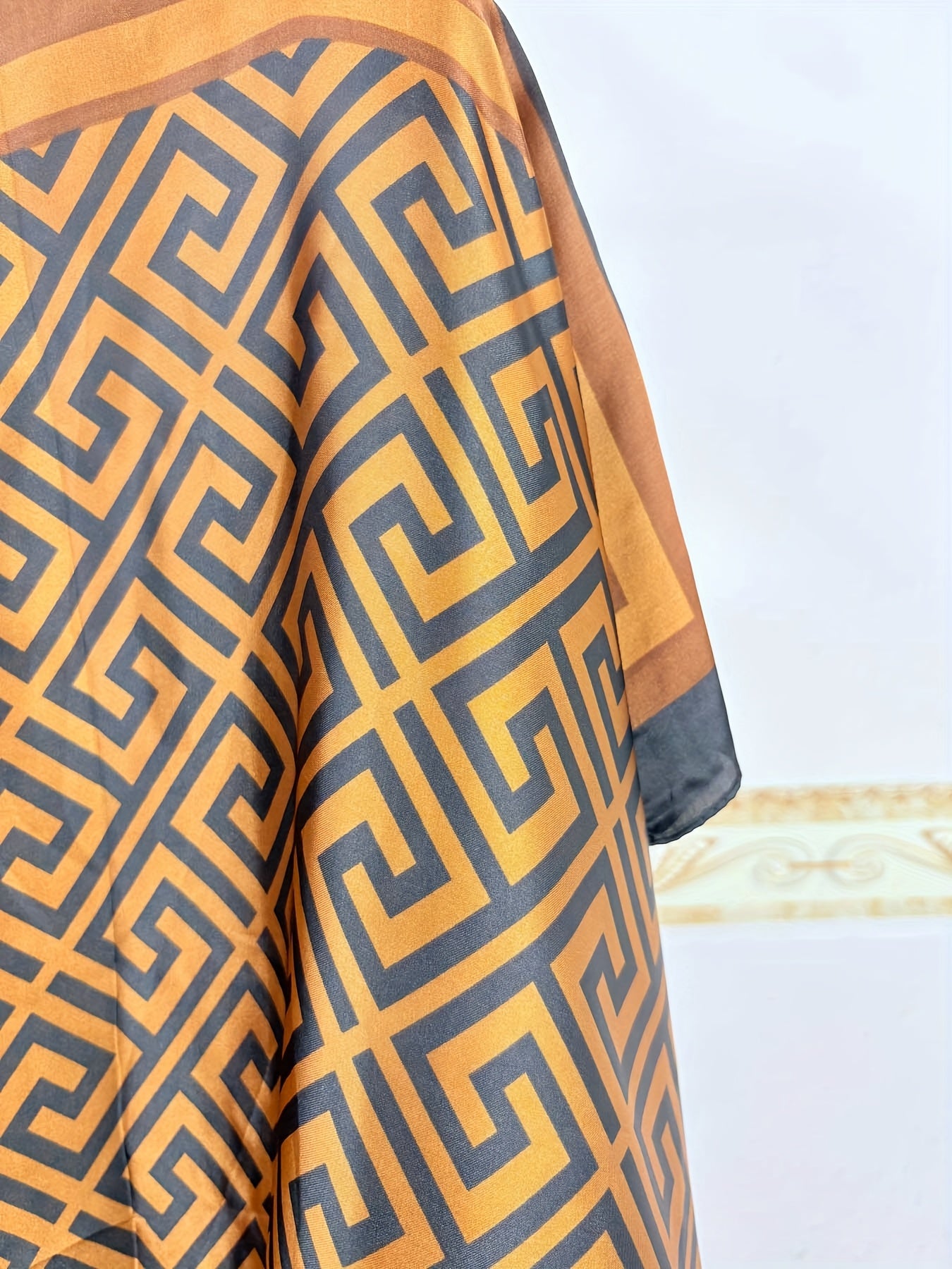 Pañuelo de talla grande con estampado floral de poliéster transpirable de corte holgado con mangas batwing