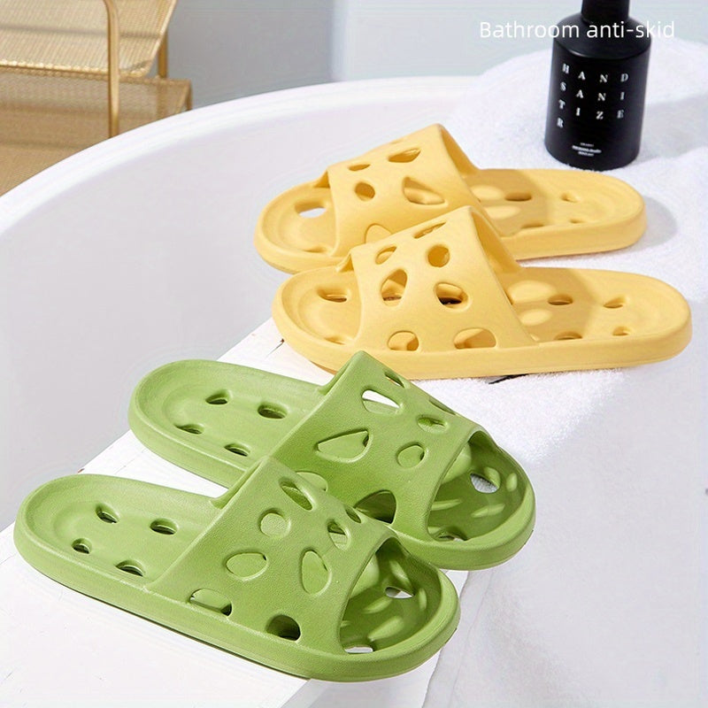 Unisex Breathable Hollow Out Slippers Quick-Dry Non-Slip Comfort