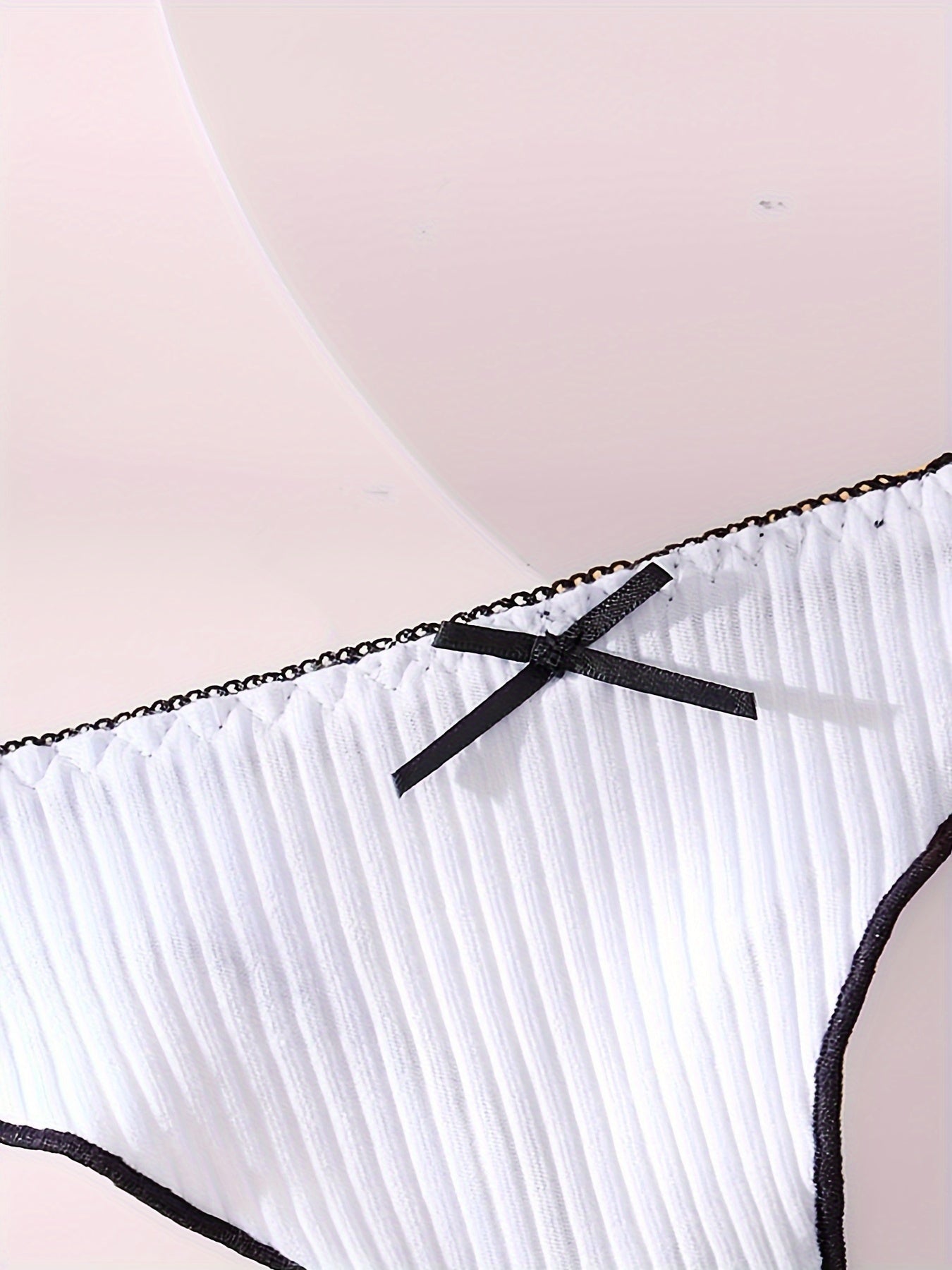 Women’s Breathable Lace Thong with Bow Underwear