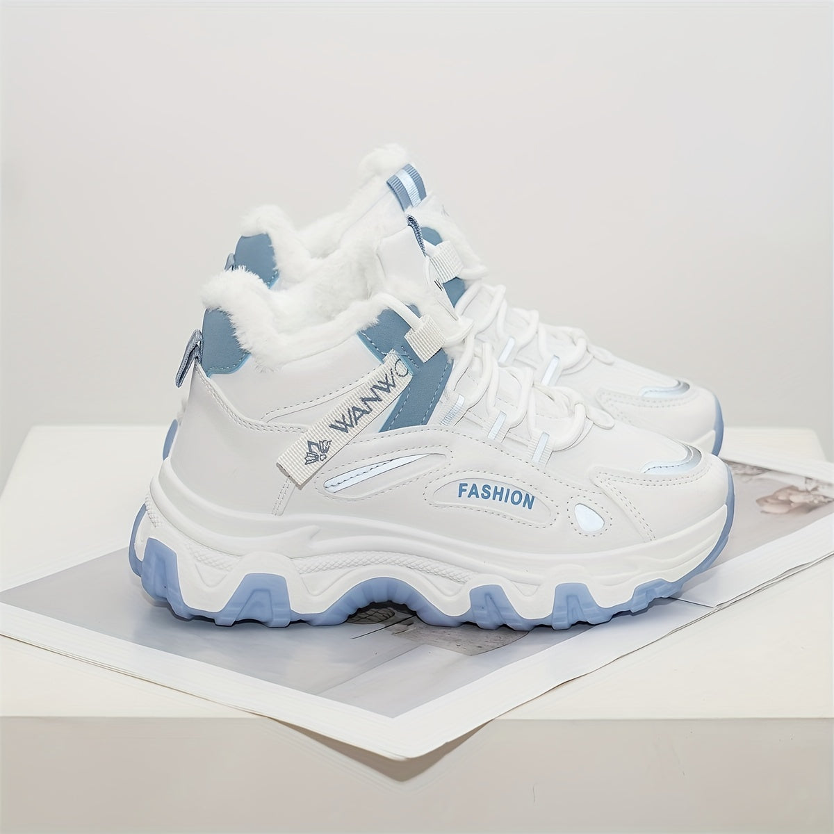 Women's Winter Running Shoes Fleece Lined White Black Casual Boots