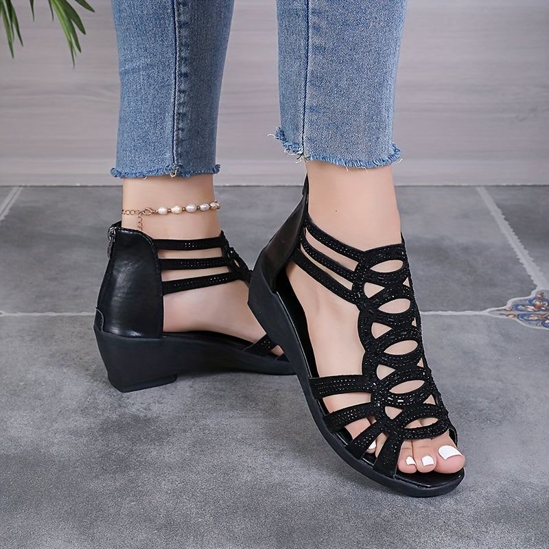 Ayollar uchun platforma wedge sandallar, yumshoq tagliklar va rhinestone bezaklari bilan.