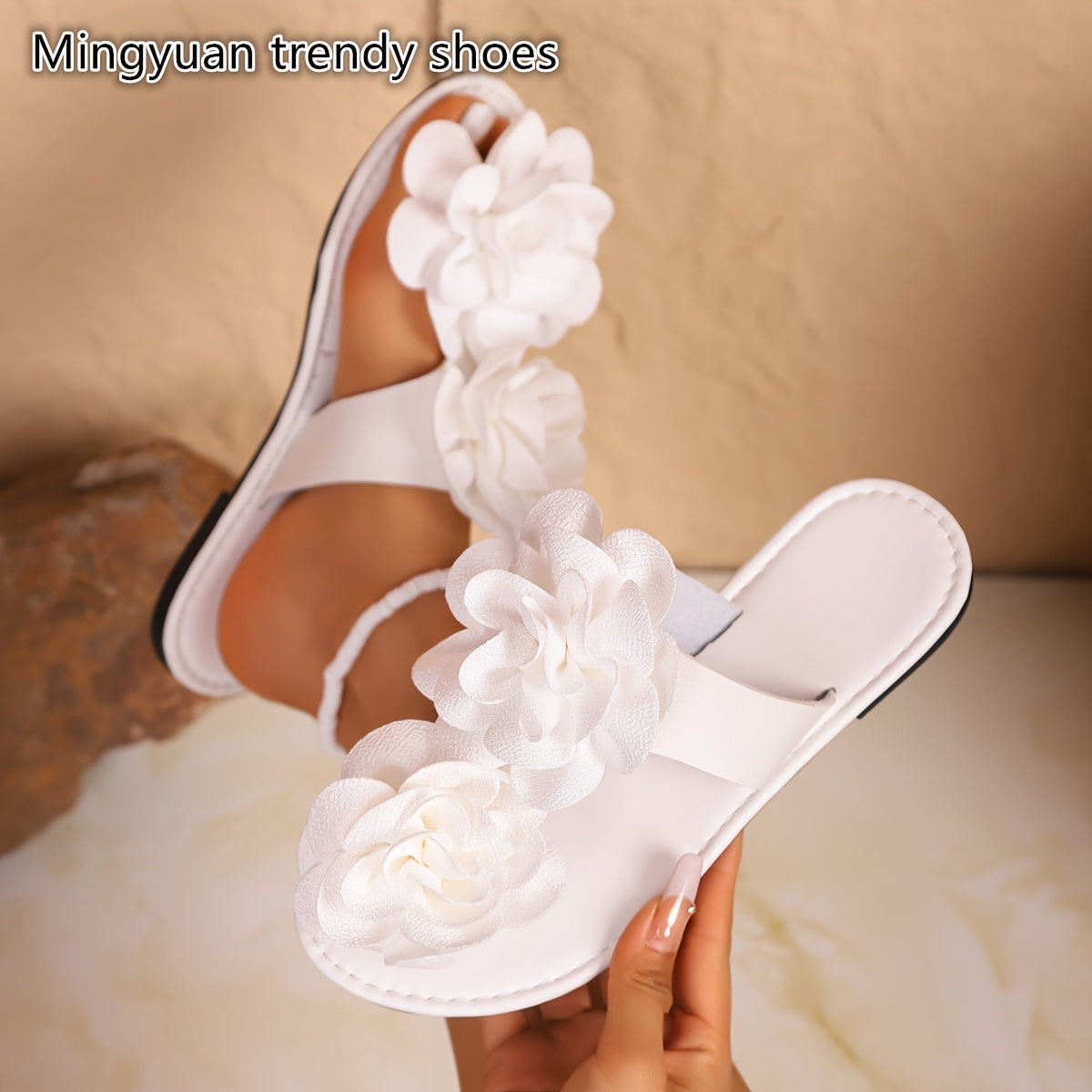 Women’s Floral Flat Slippers Non-Slip Summer Beach Shoes for Casual and Outings