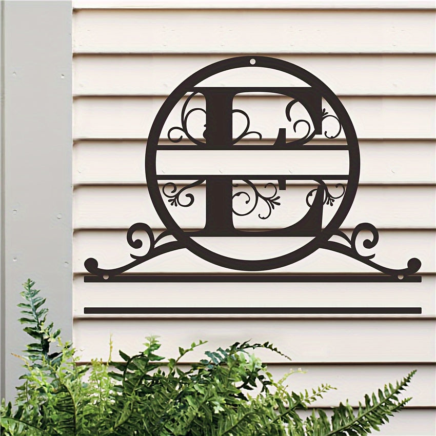 Maxsus metall oilaviy nom yozuvi bilan monogram va familiya, ob-havo sharoitiga chidamli, bardoshli va teksturali yakuniy uchun uy bezaklari