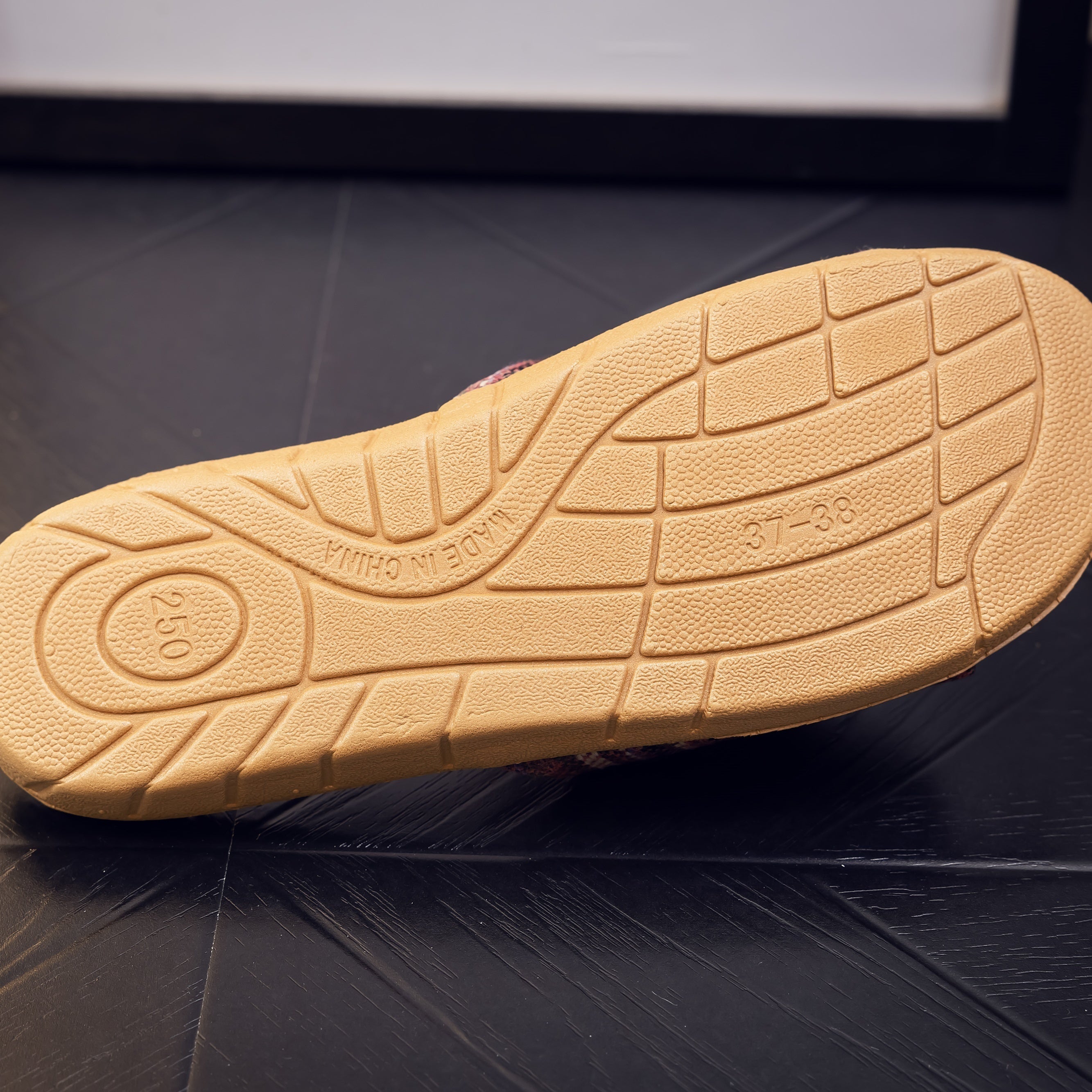 Home Slippers with Striped Pattern and Open Toe Casual Slip-On Indoor Footwear