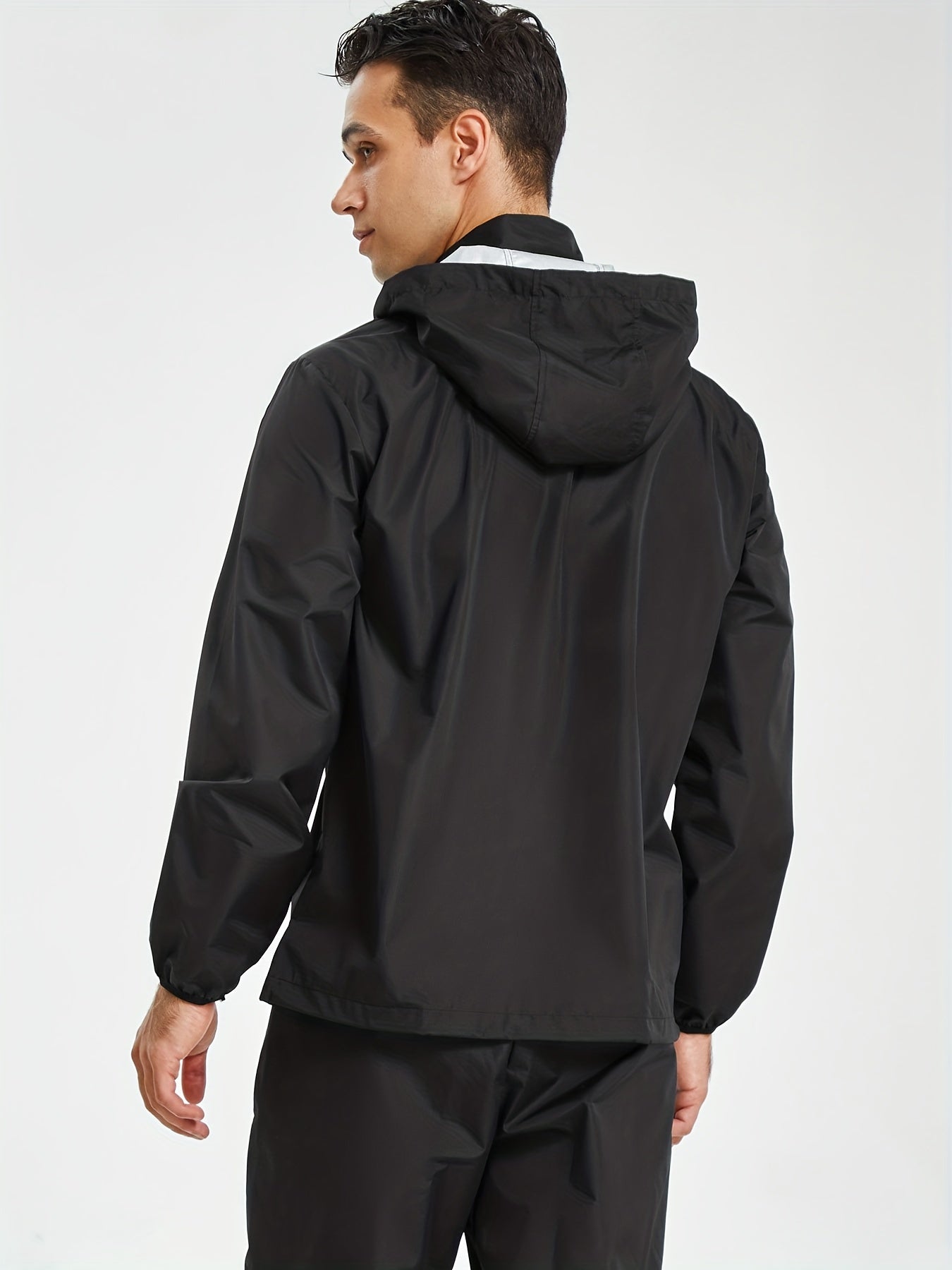 Erkaklar uchun xuddi