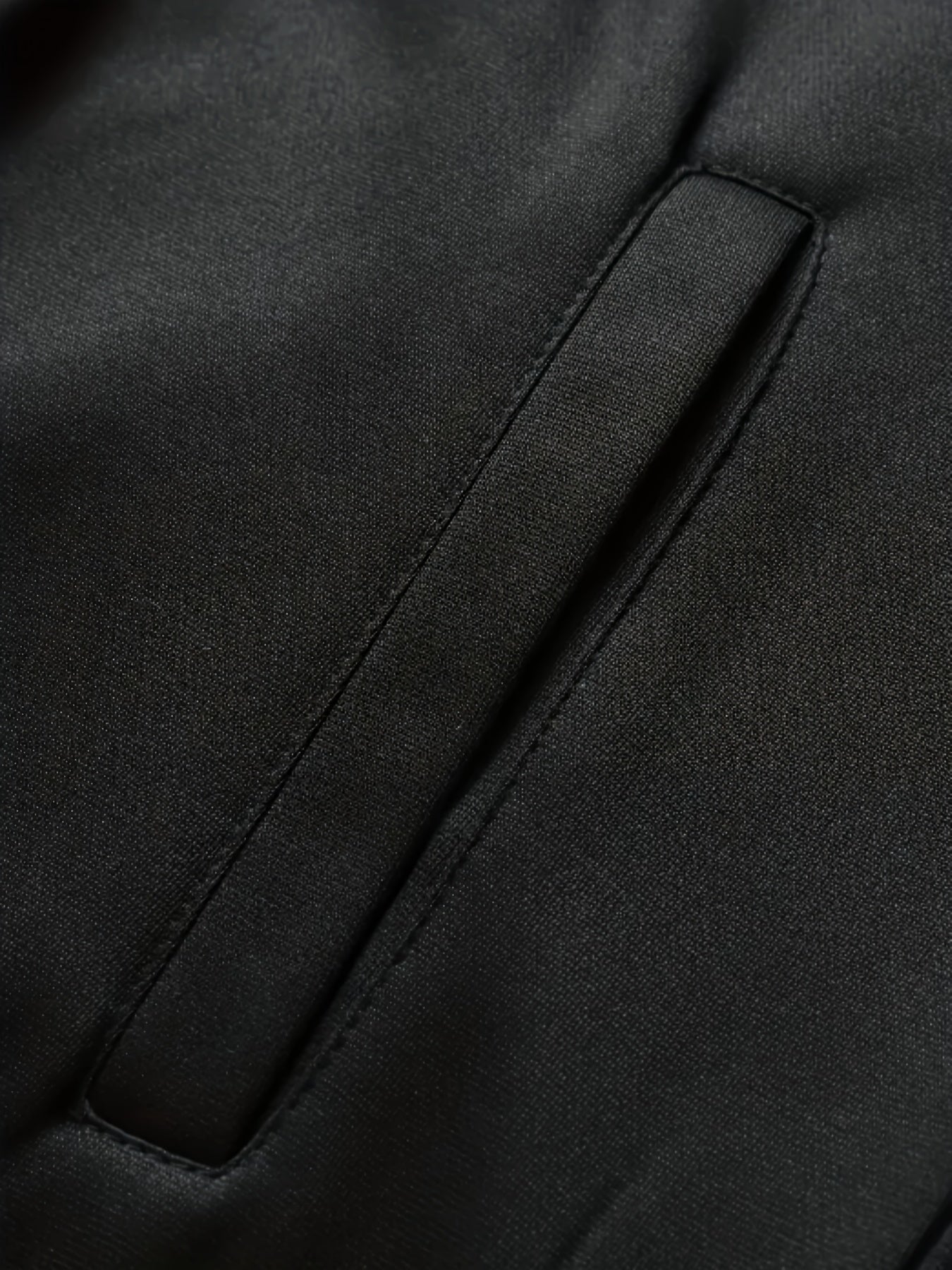 Men's Polyester Long Sleeve Sports Suit with Collared Neck and Print for Spring and Autumn