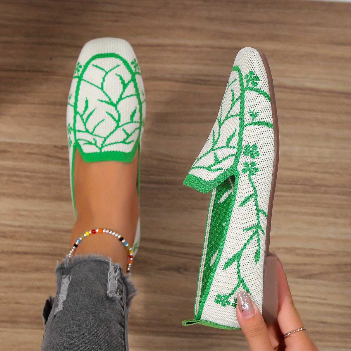 Women's Black and White Floral Slip-On Loafers Casual Flat Shoes