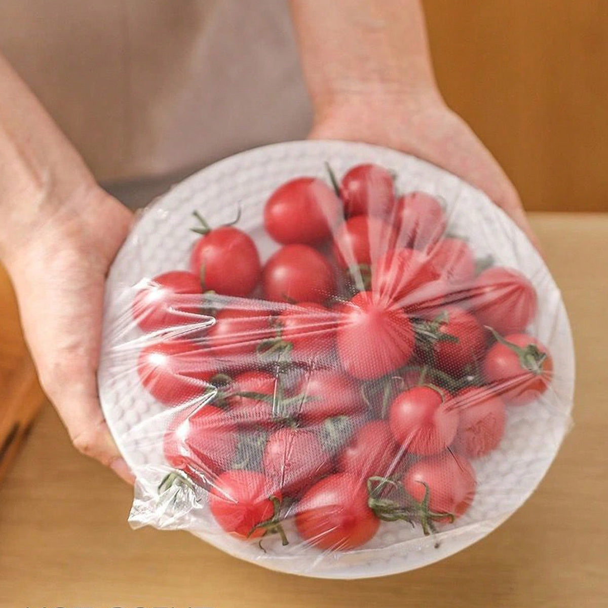 Oziq-ovqat sifatli qalin plastmassadan tayyorlangan 100 ta yangi saqlash sumkasi, vest uslubida oshxona paketlash uchun. Katta, o'rta va kichik o'lchamlarda mavjud. Uy-ro'zg'or saqlash uchun bardoshli PC materialidan tayyorlangan.