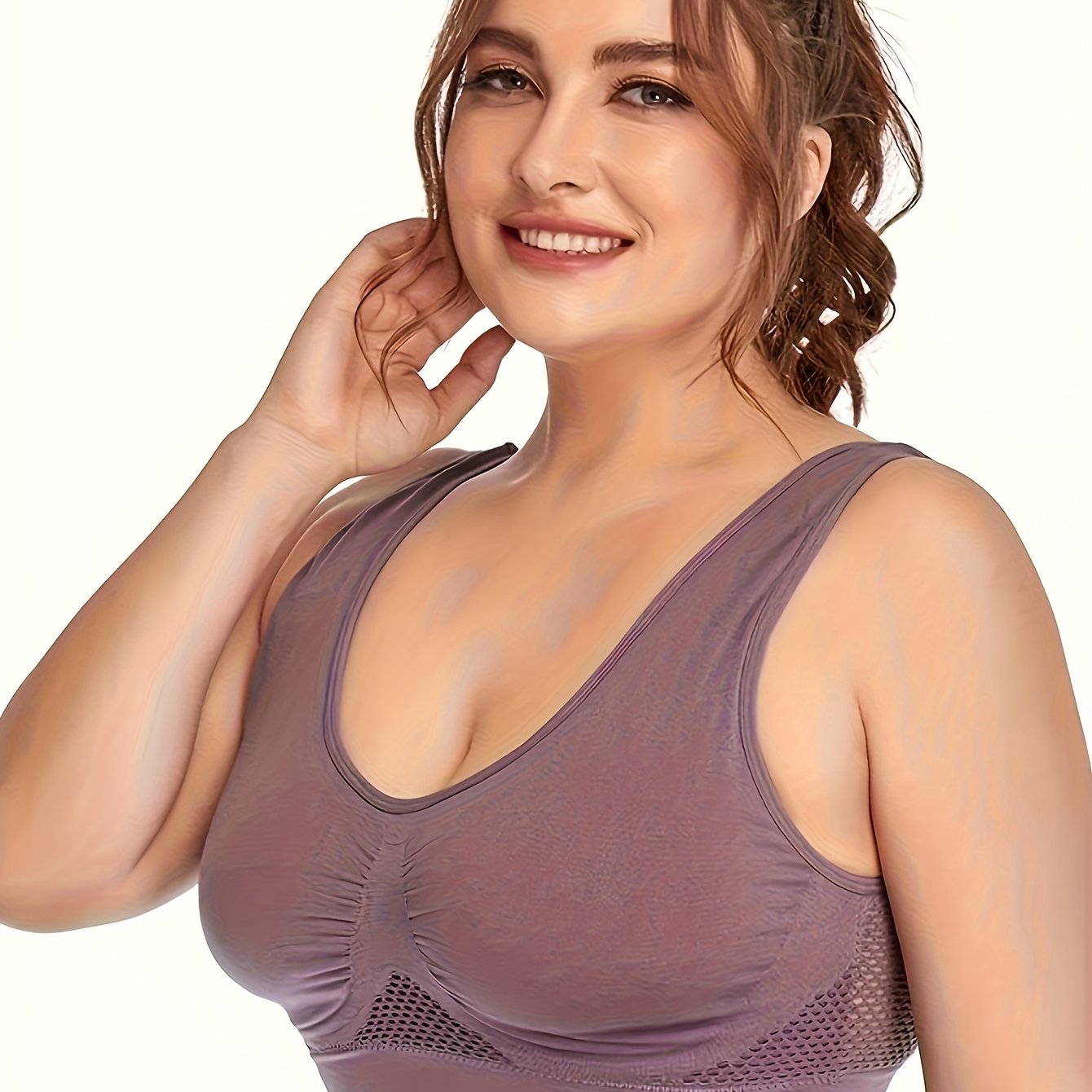 Plus-Size Women's Breathable Mesh Yoga Bra Solid Color Hollow Design
