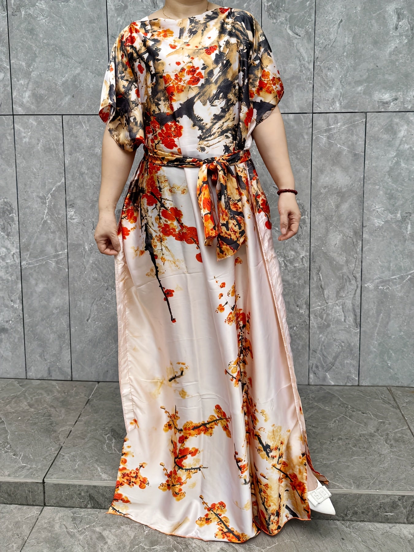 Ayollar uchun keng hajmli maxi kaftan kiyi, suyuq floral yozgi plyaj kiyimi