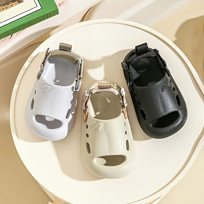 Yangi kelganlar: O'g'il va qizlar uchun zamonaviy bolalar sандаллари, yengil, sirpanmaydigan, tez quriydigan EVA, sozlanadigan tasmalari bilan, plyaj, bog' va ochiq havoda foydalanish uchun ideal.