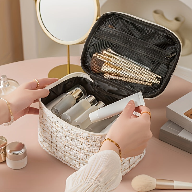 Waterproof Cosmetic Bag Zipper Closure White Polyester Travel Organizer