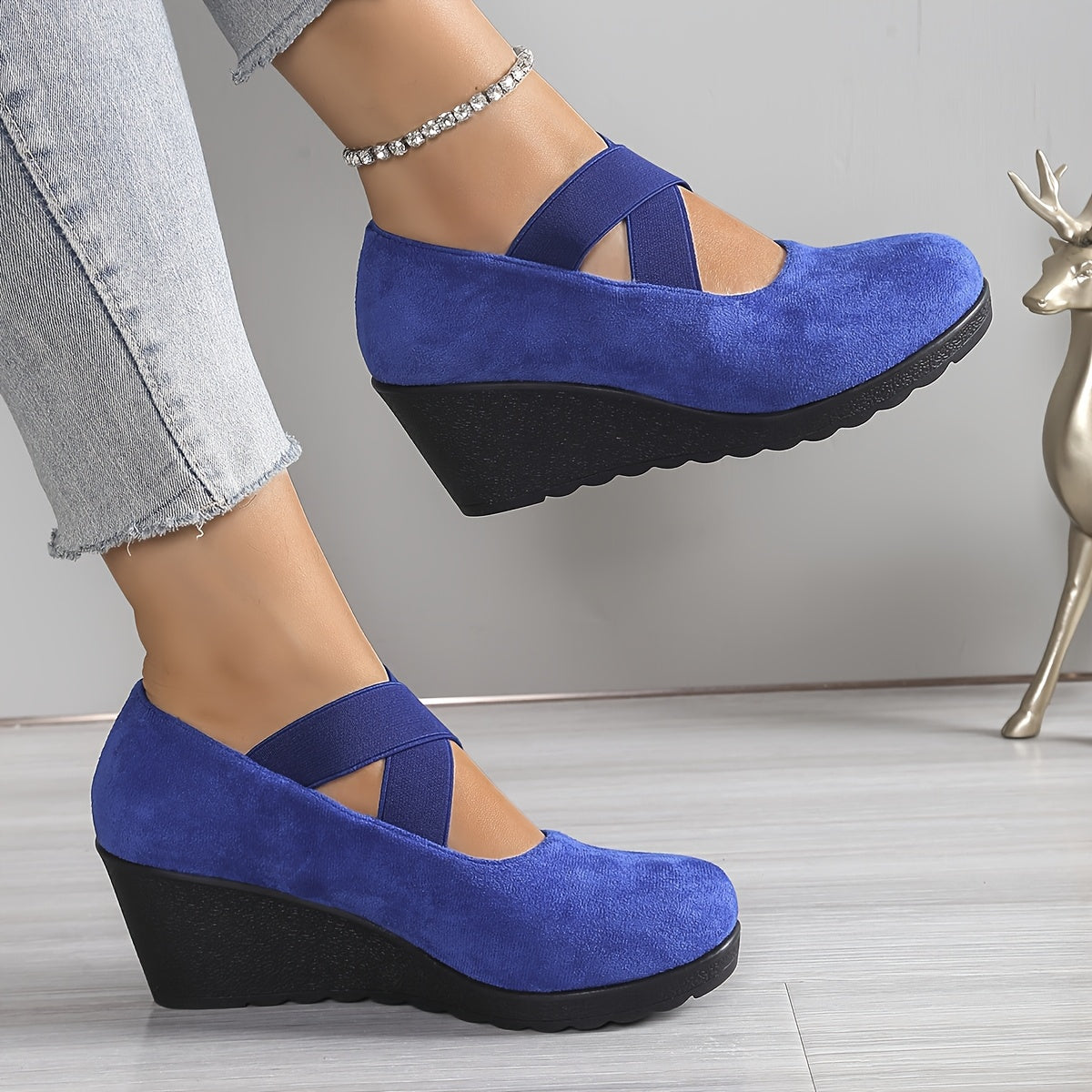 Women Slip-On Wedge Shoes Black Breathable Fabric All-Season Comfort