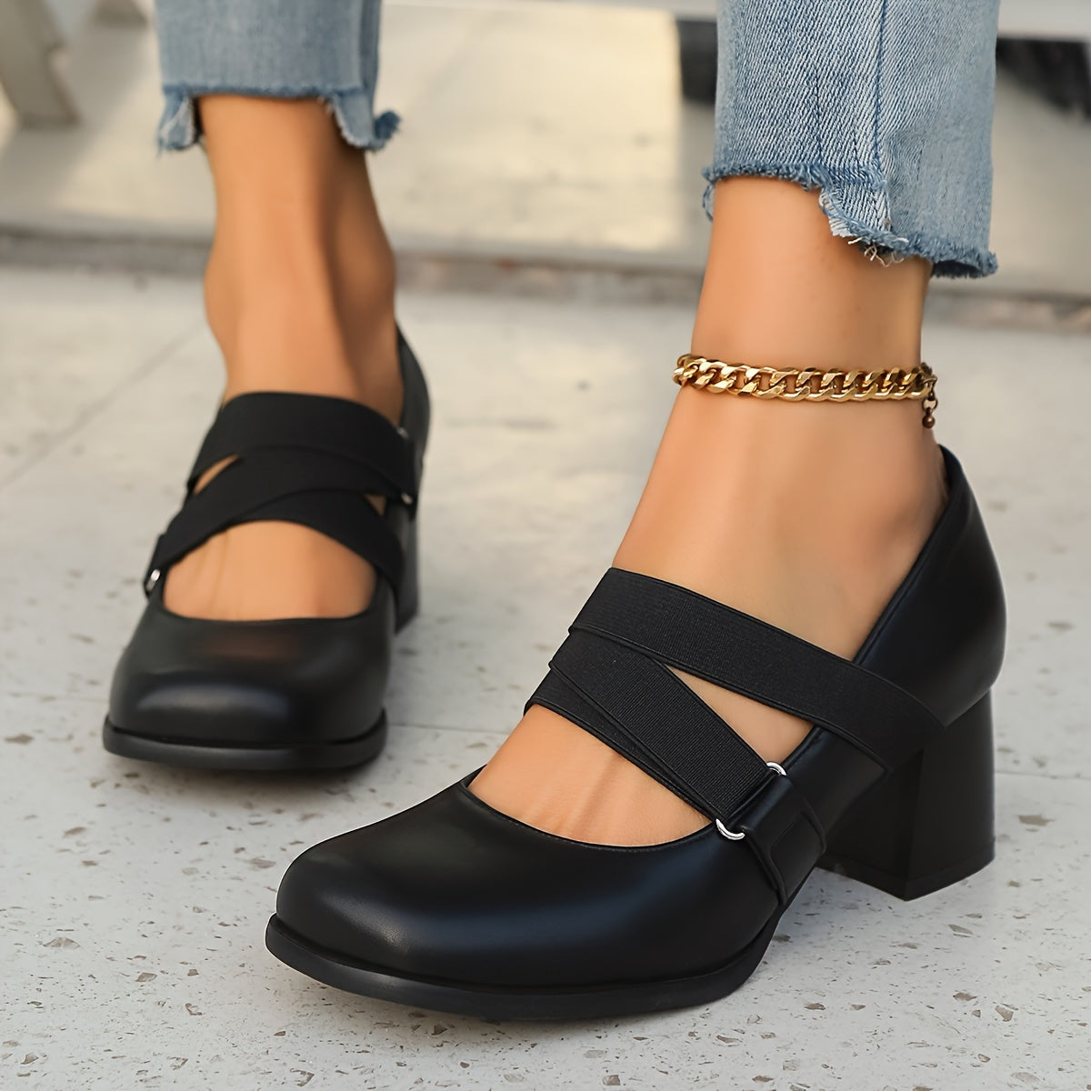 Ayollar uchun kvadrat barmoqli blok poyafzal, kundalik ish poyafzali, sirpanmaydigan brogue dizayni