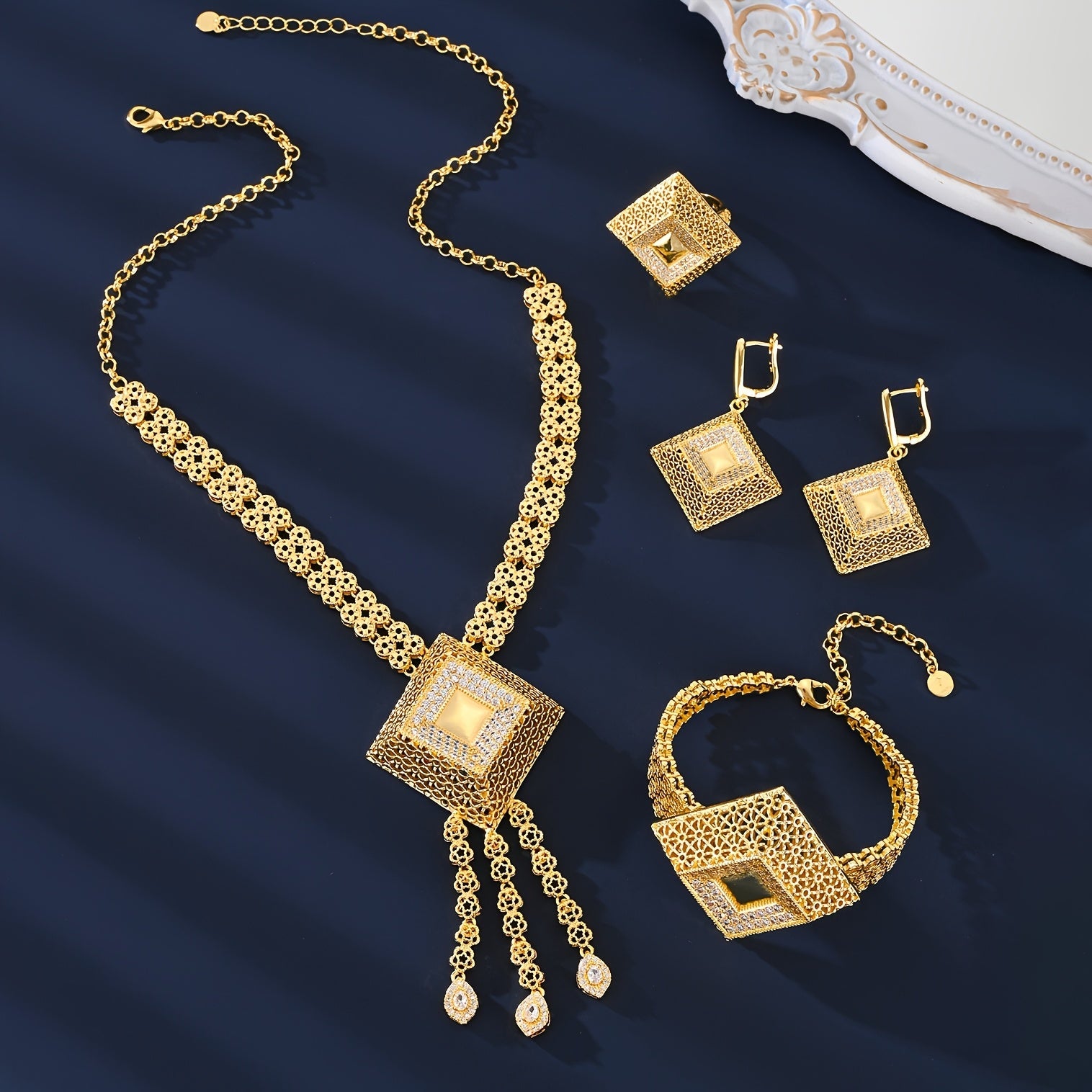 Vintage Arabian Style Jewelry Set with 18K Gold Plating Synthetic Zirconia Copper Includes Ring Earrings Necklace Bracelet