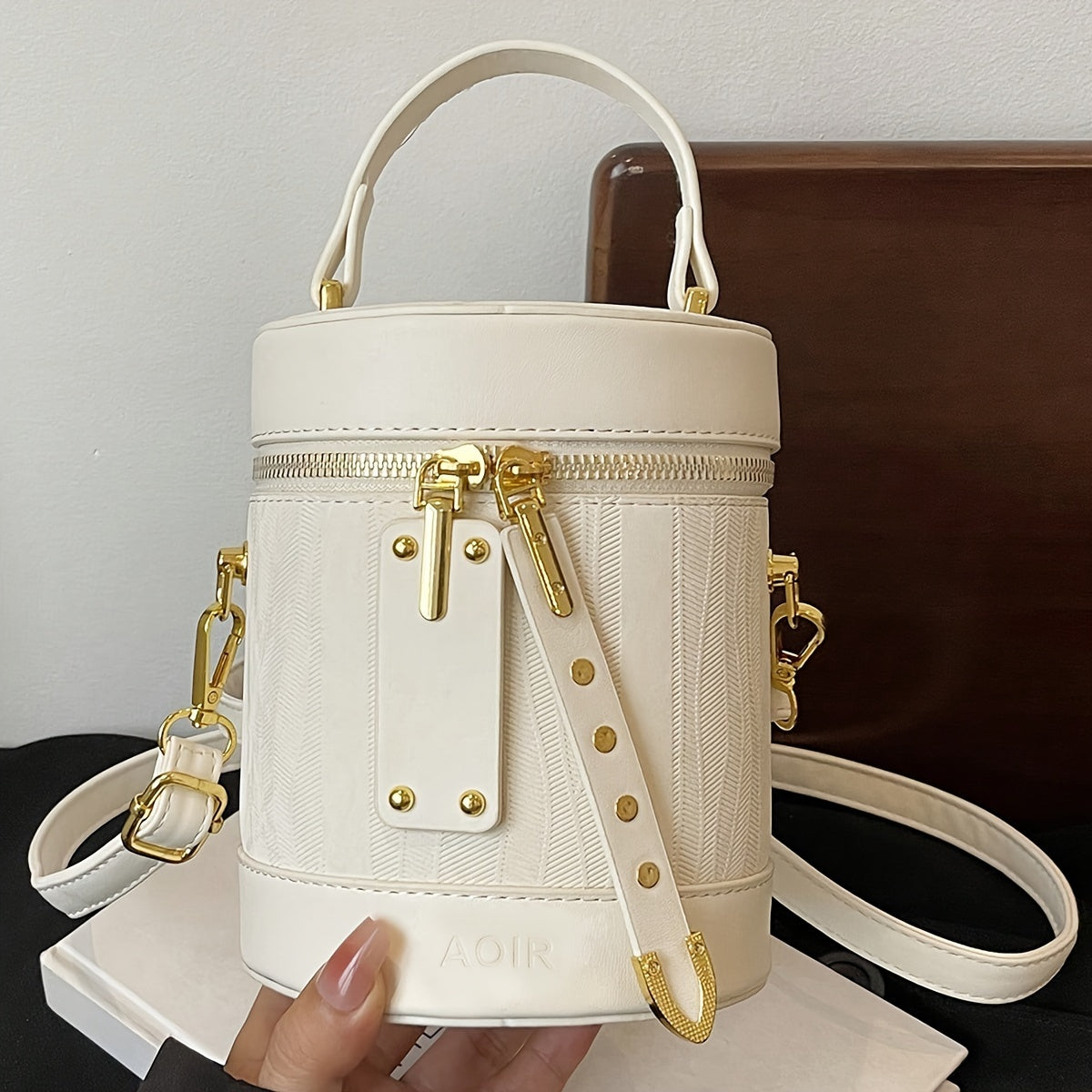 Striped PU Crossbody Bag for Women with Adjustable Strap and Zipper Closure