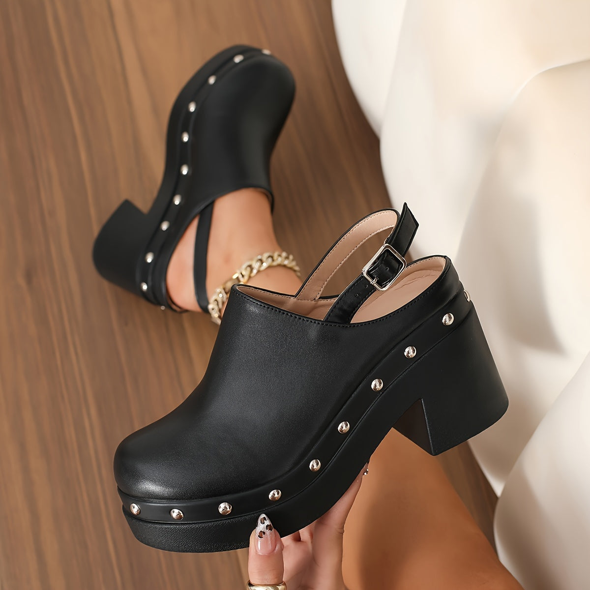 Women's Chunky Platform Sandals Synthetic Closed-Back Studded Black All-Season