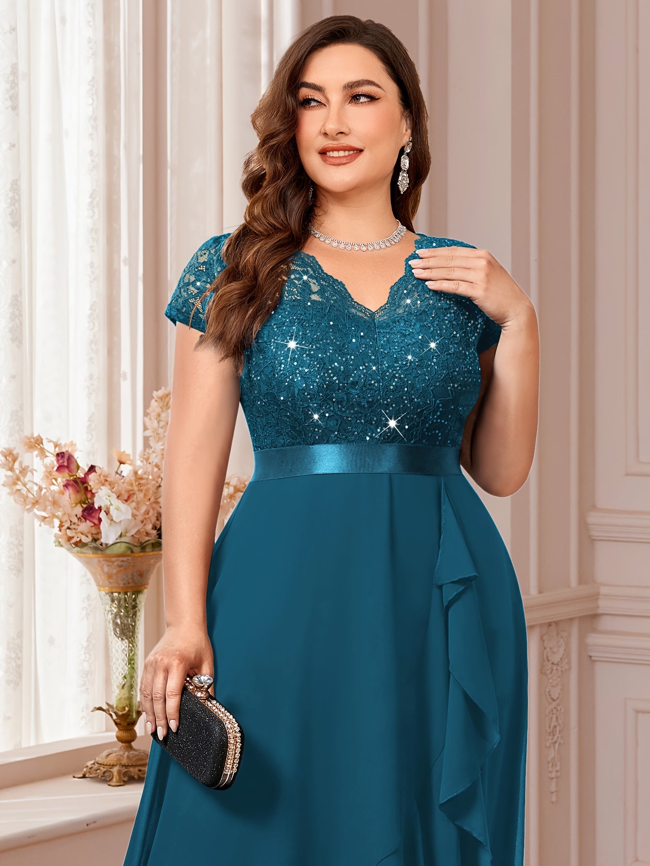 Plus Size V-Neck Lace Dress with Ruffle Hem Sleeveless Midi Party Gown Purple