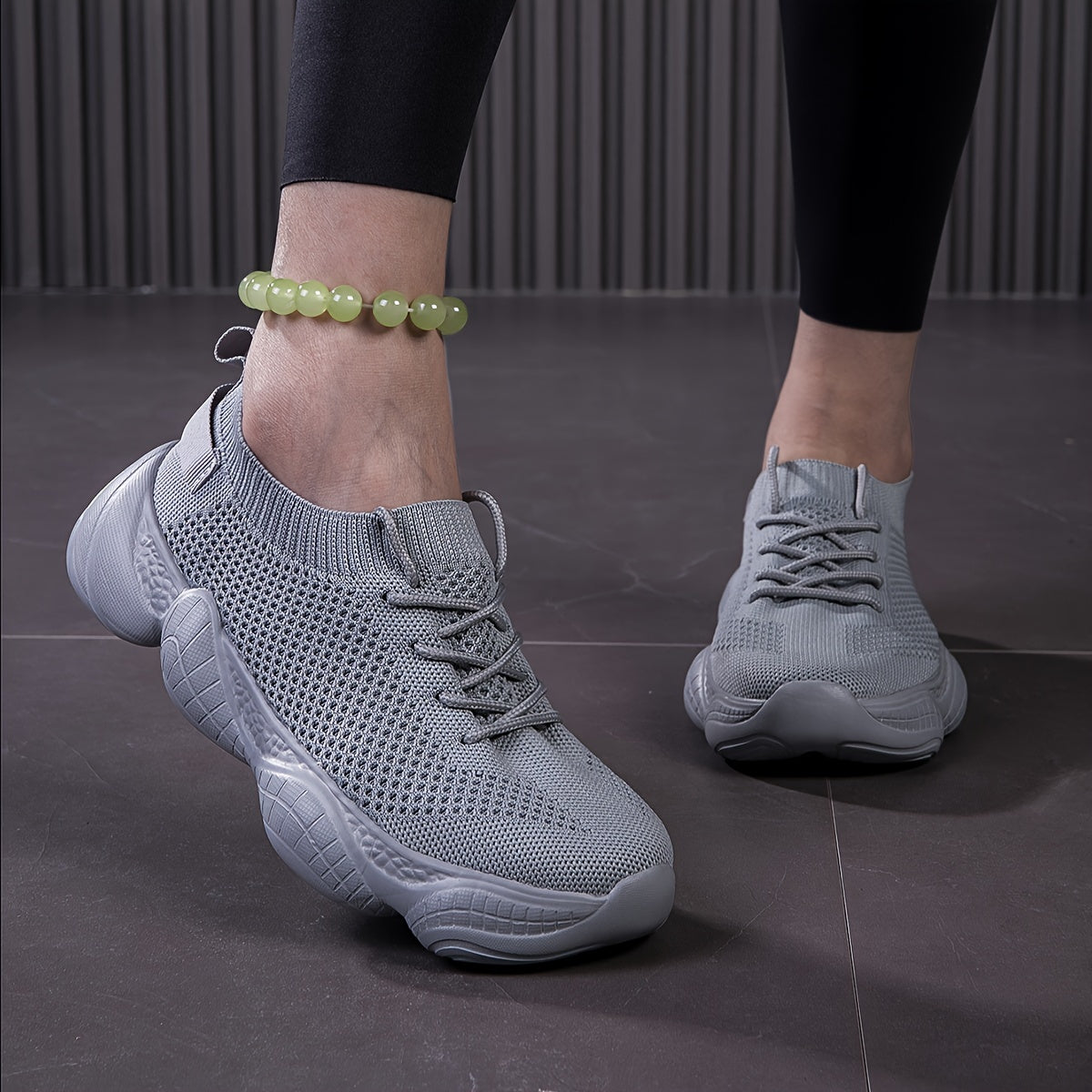 Women's Solid Color Platform Sneakers Breathable Lace-Up Running Shoes Plus Size