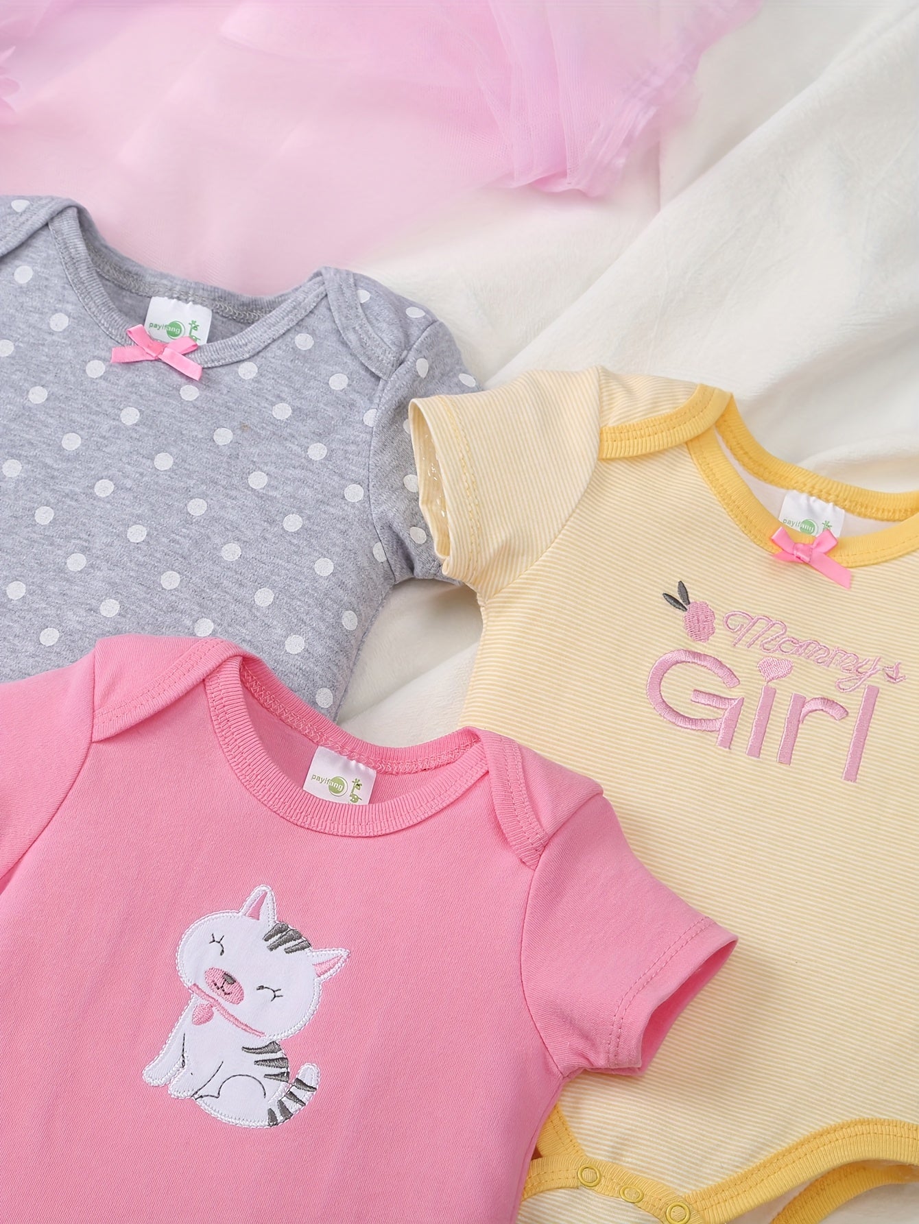 Conjunto de 5 bodies de algodón para bebé niña con petos de manga corta con bordado y patrón floral