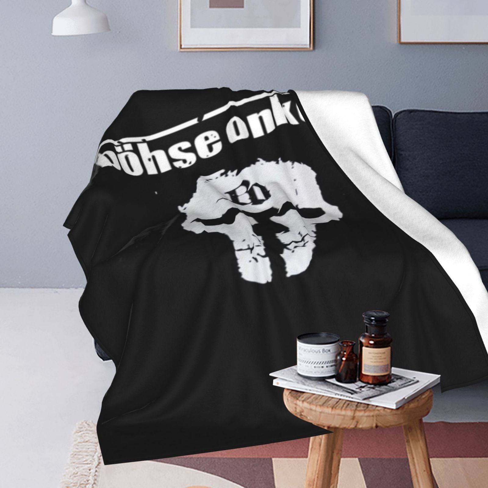 Cozy Flannel Throw Blanket with Digital Print for Sofa and Bed