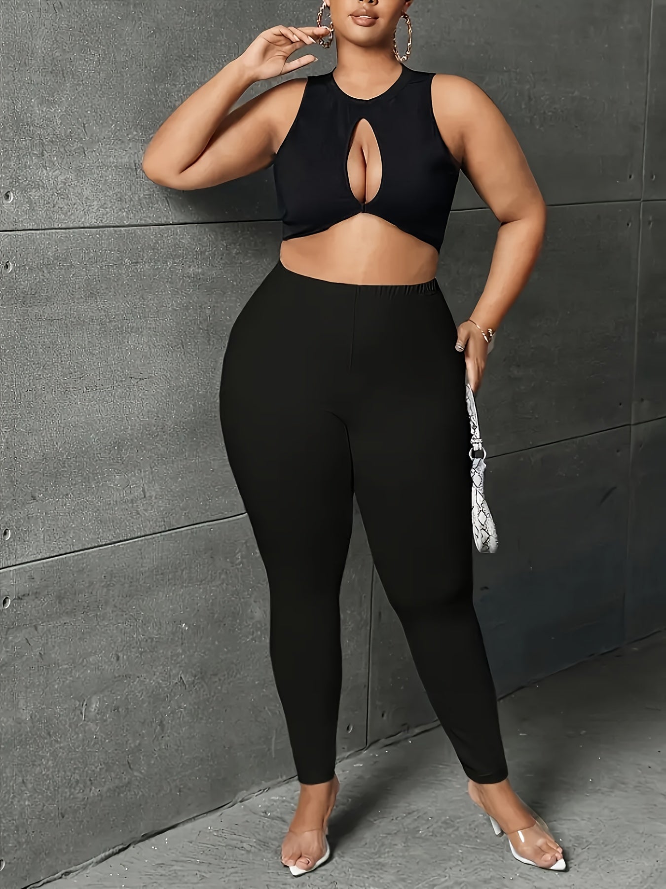 Plus Size Women's High-Waisted Yoga Leggings Black Stretchy Tummy Control Activewear