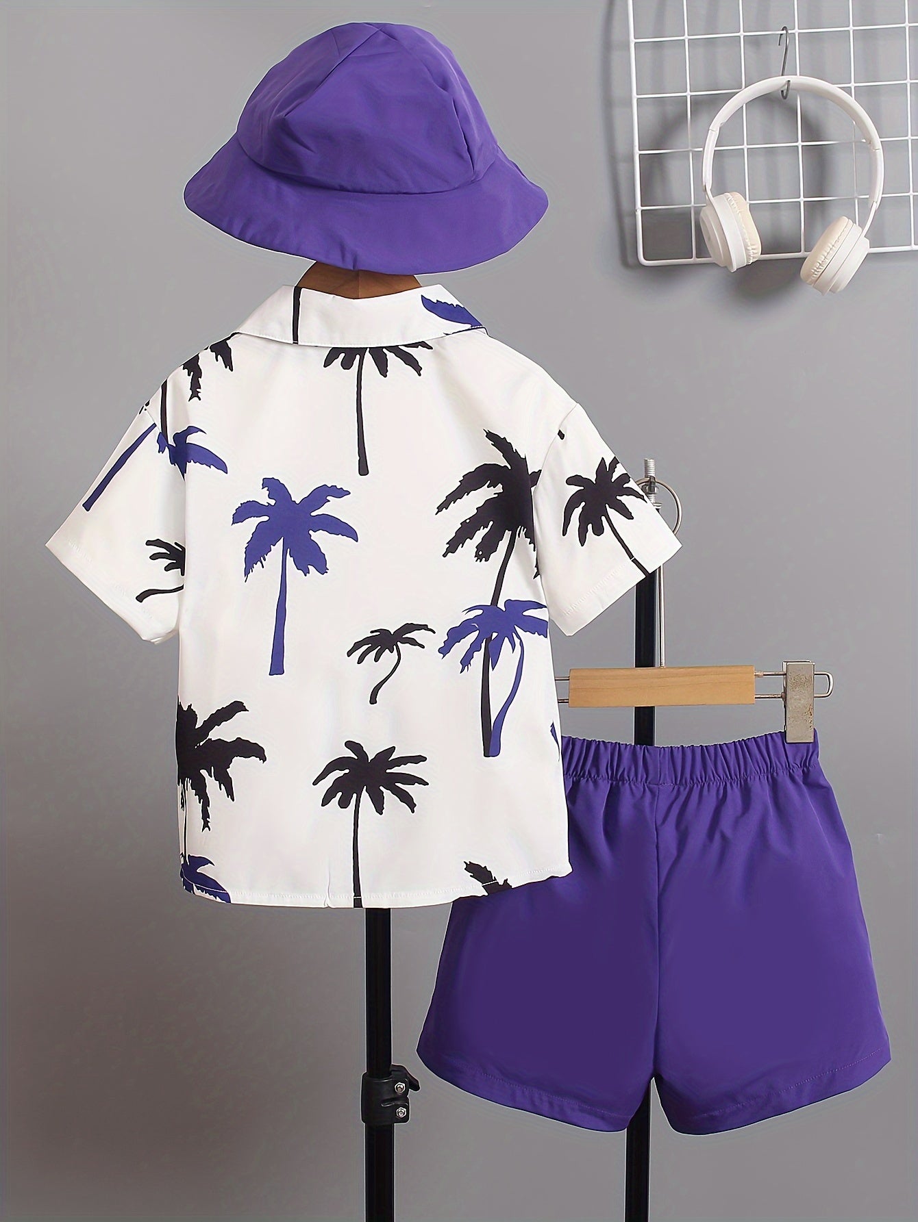 Boys Summer Clothing Set with Coconut Tree Graphic Shirt Shorts Hat for Kids