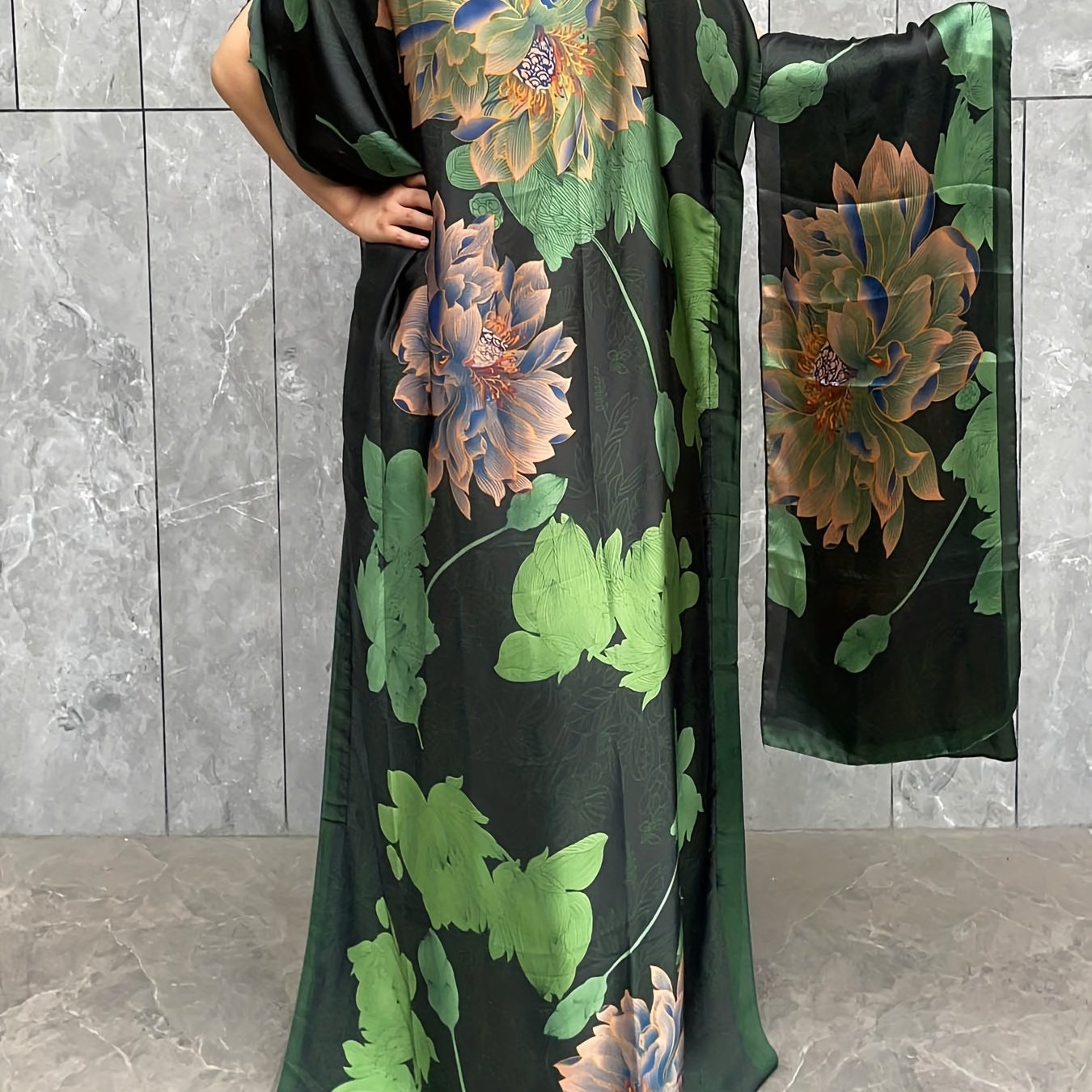 Women Plus Size Floral Tunic Dress with Scarf Polyester Crew Neck Long Fit